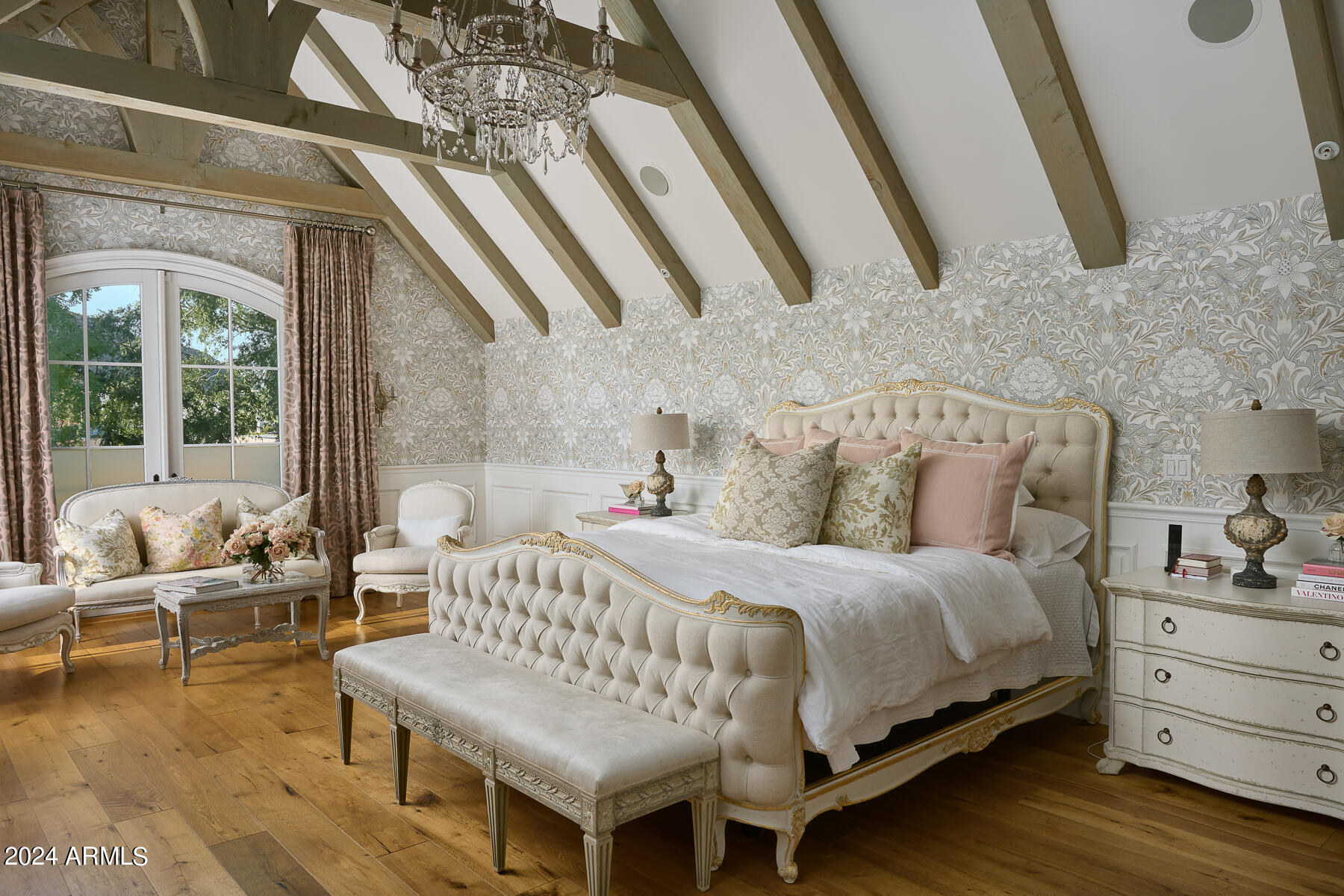 6039 E MARIPOSA Street