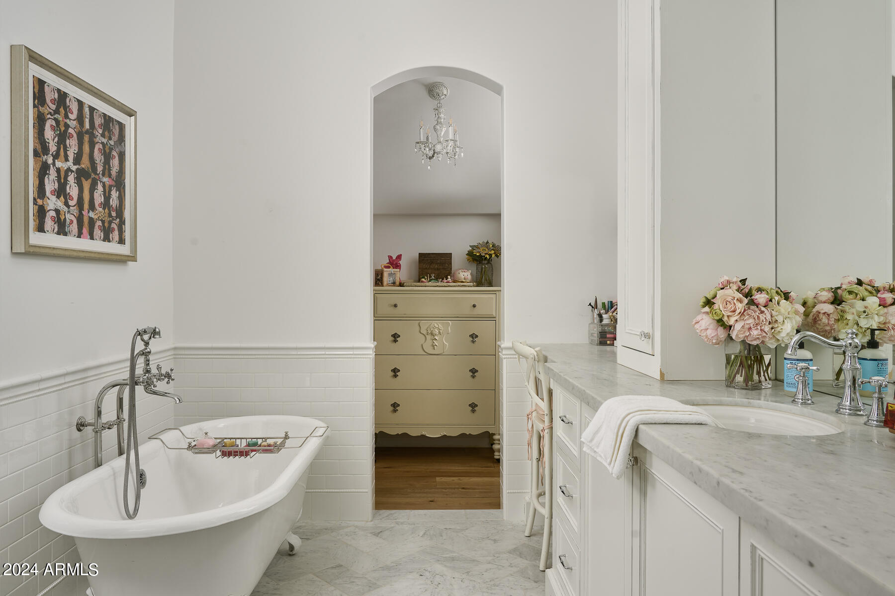 6039 E MARIPOSA Street