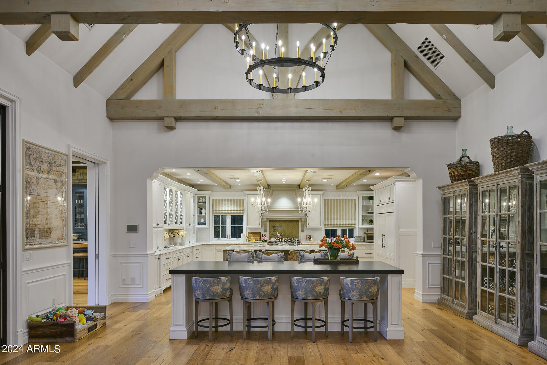 6039 E MARIPOSA Street