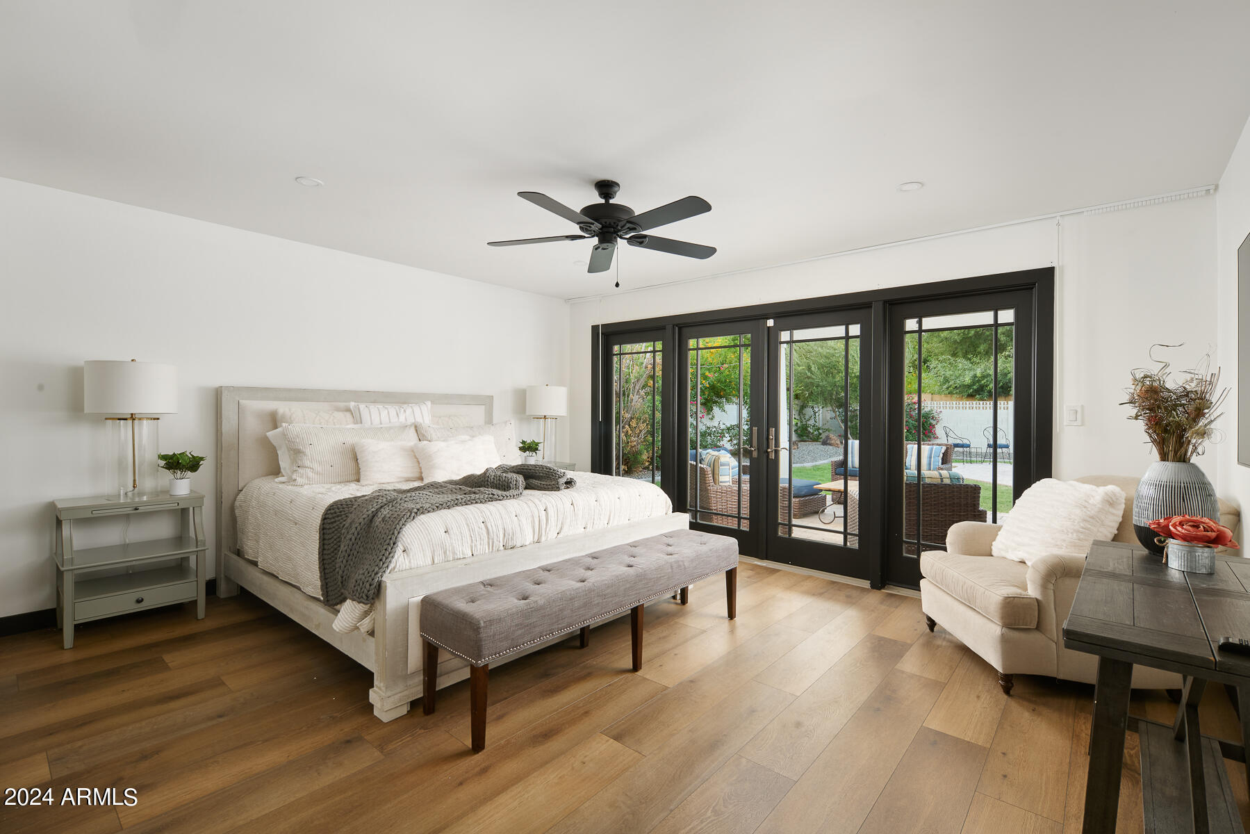 5952 E CALLE TUBERIA --