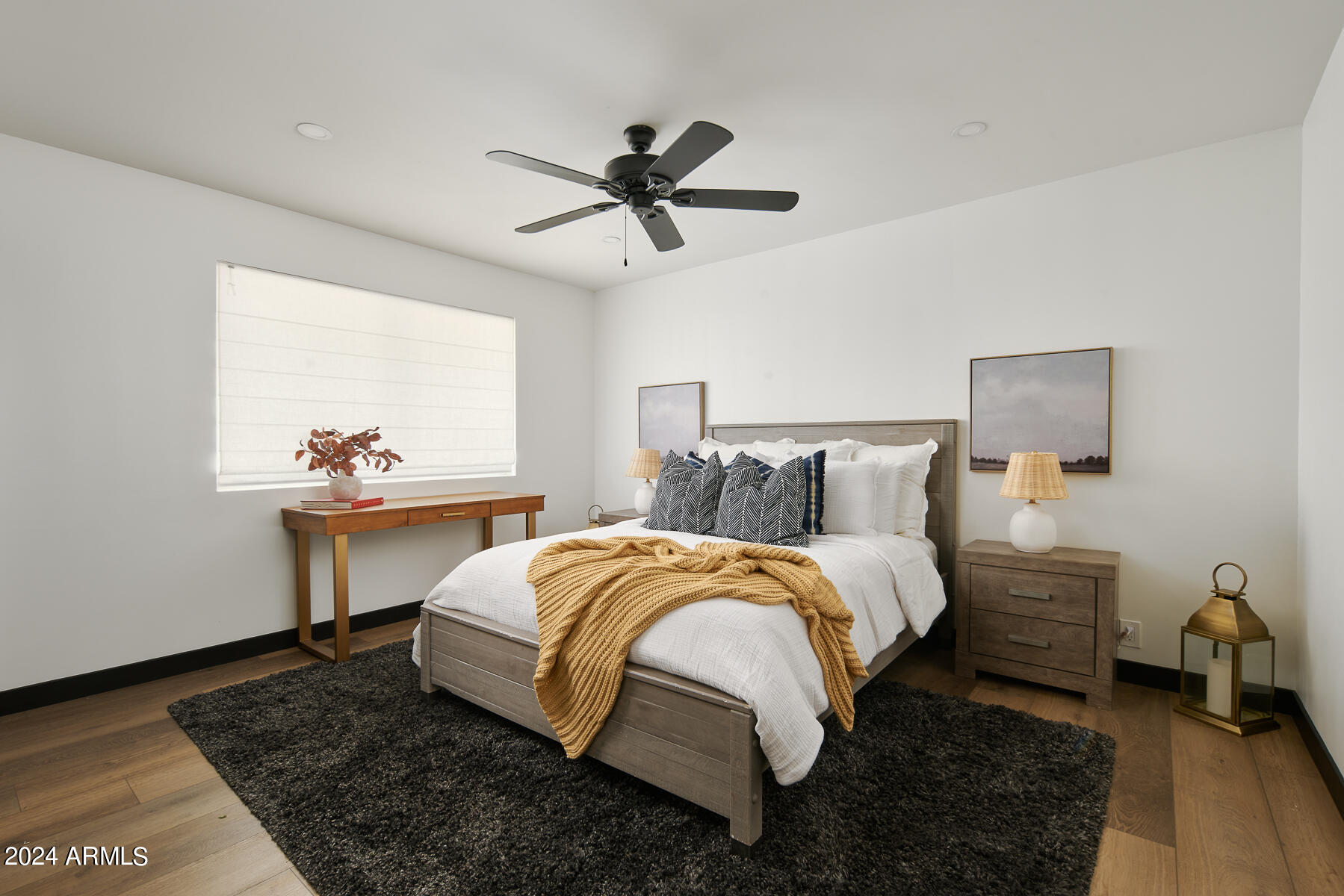 5952 E CALLE TUBERIA --