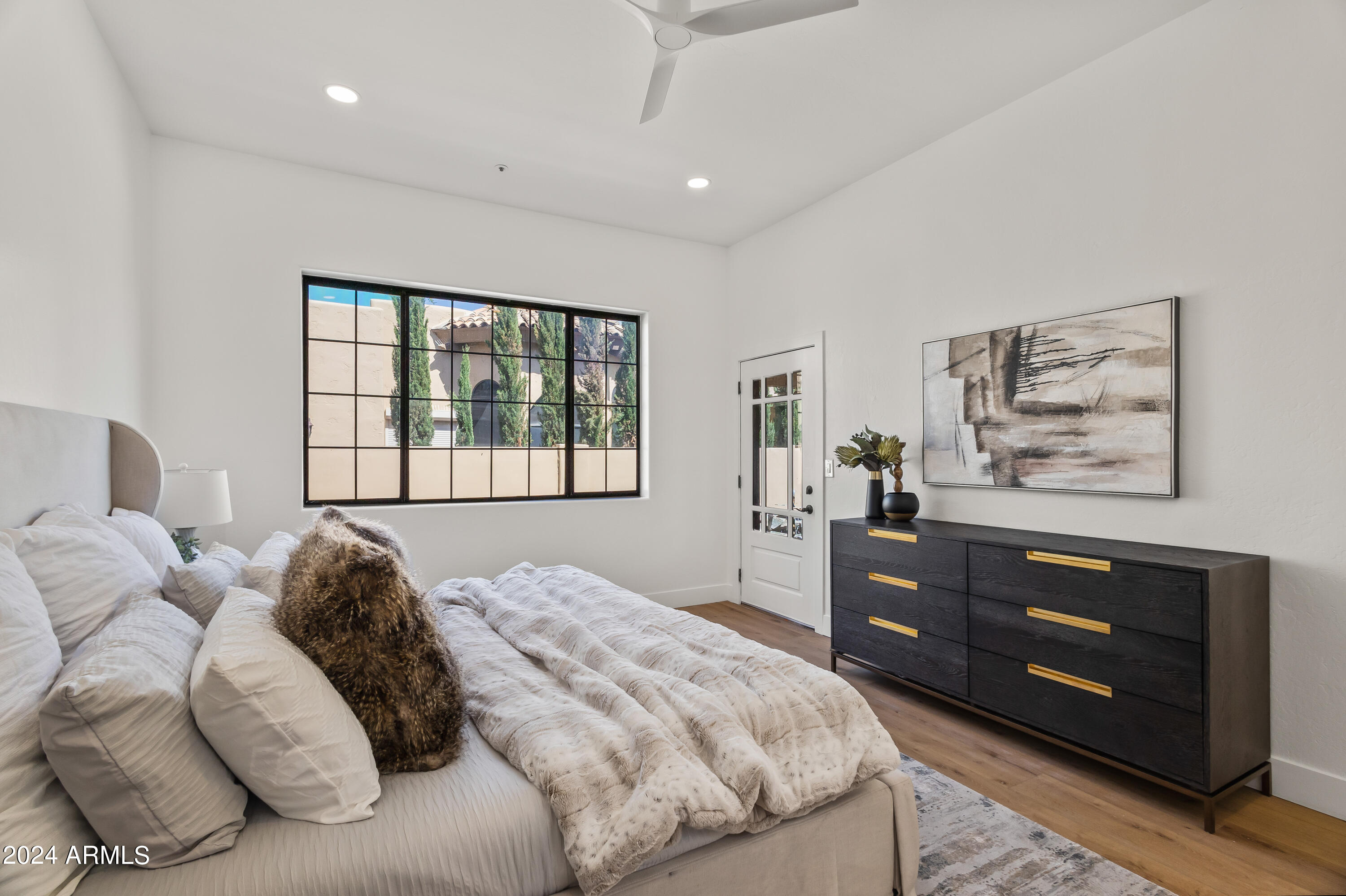 7955 E CHAPARRAL Road, 113