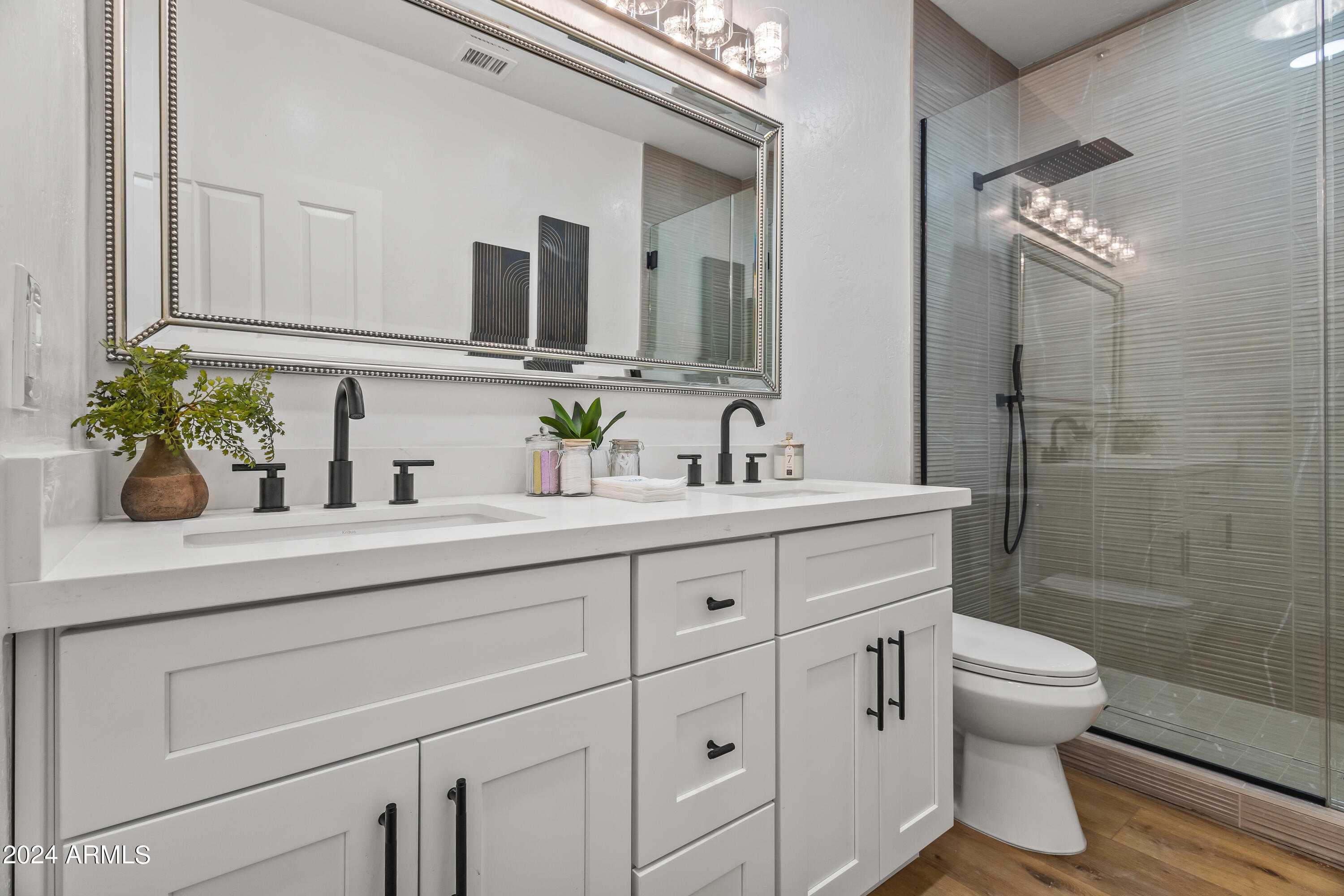 7955 E CHAPARRAL Road, 113