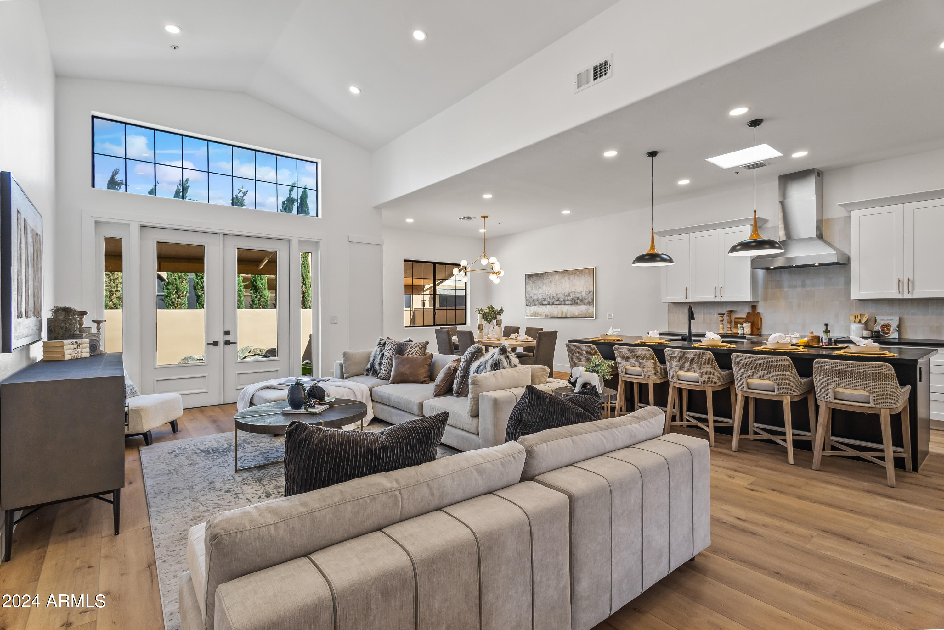 7955 E CHAPARRAL Road, 113