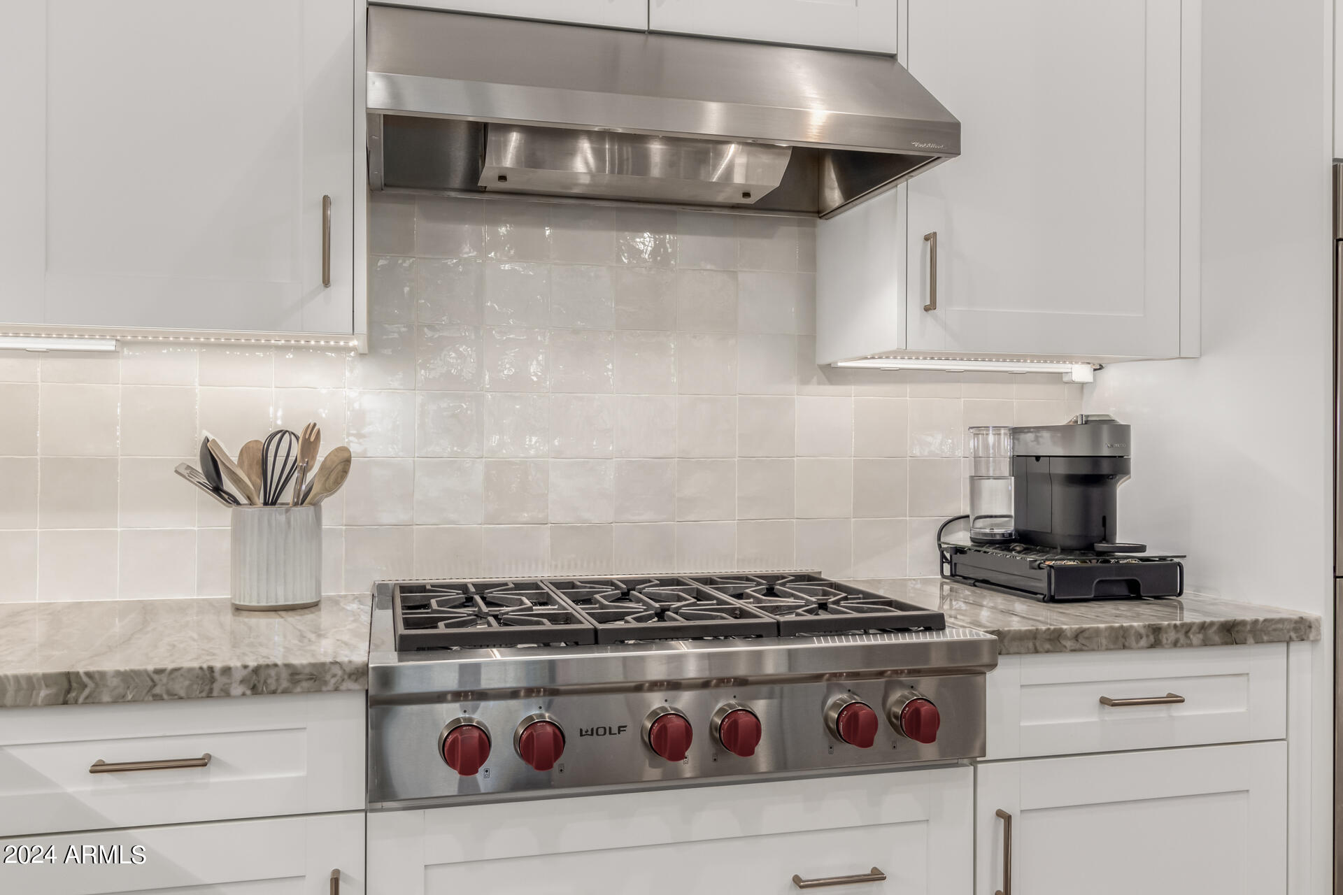 3533 E EXPEDITION Way