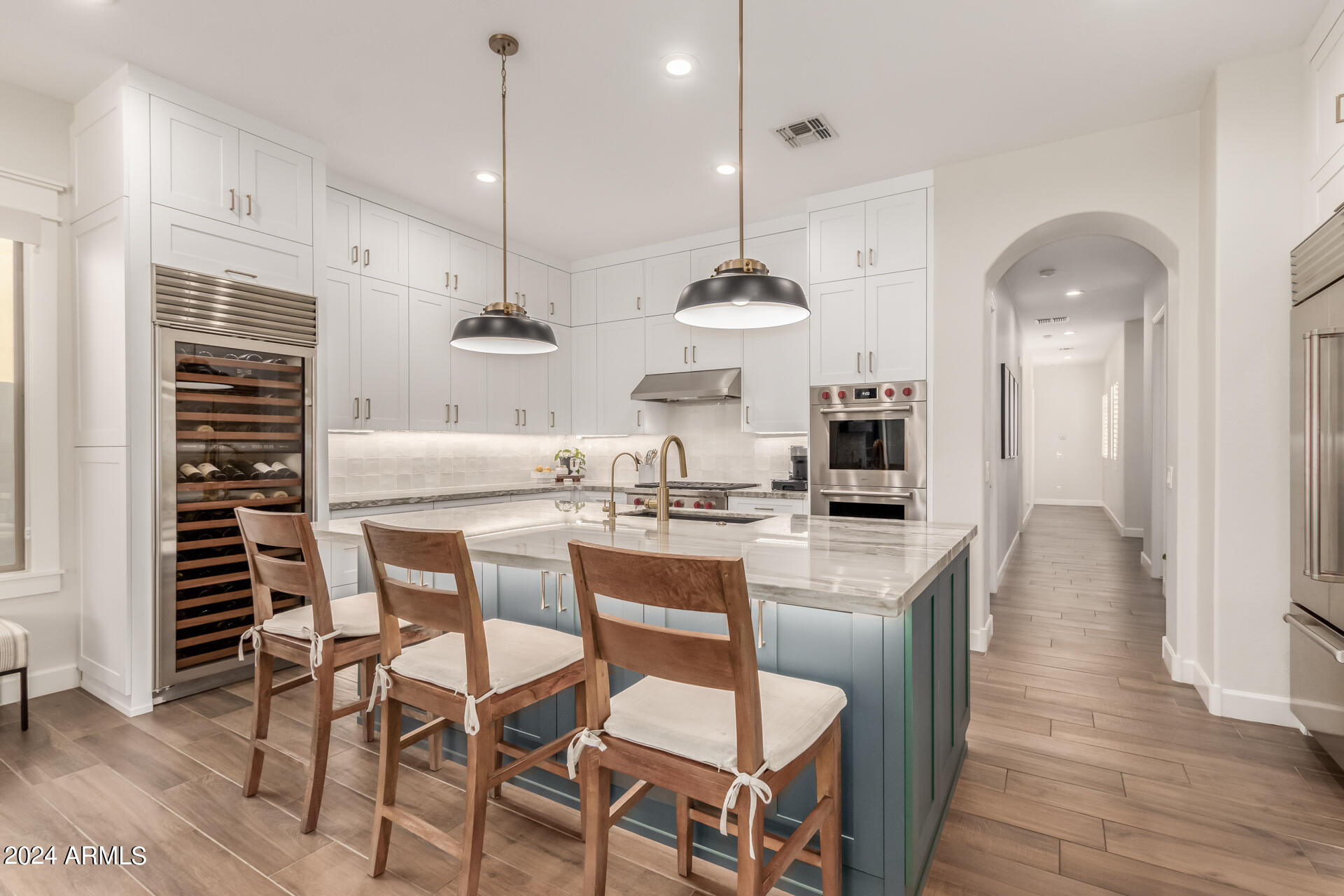 3533 E EXPEDITION Way