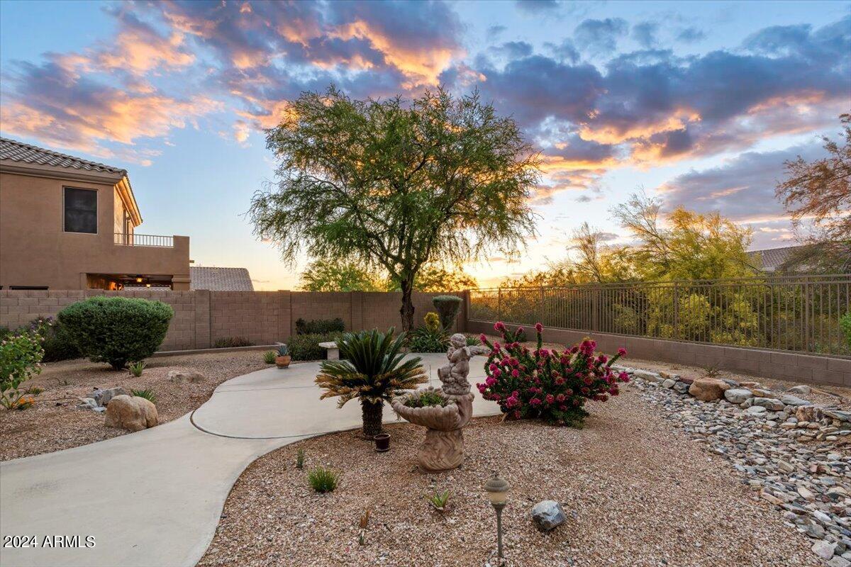 10264 E VERBENA Lane