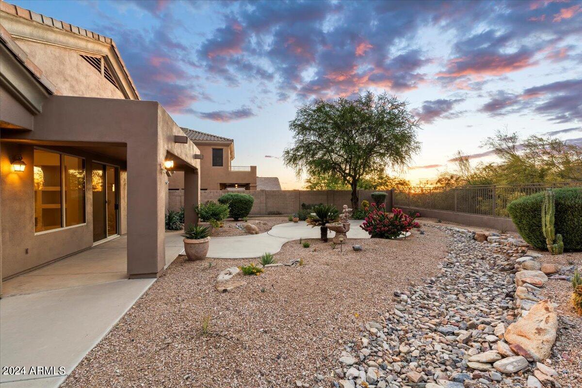 10264 E VERBENA Lane