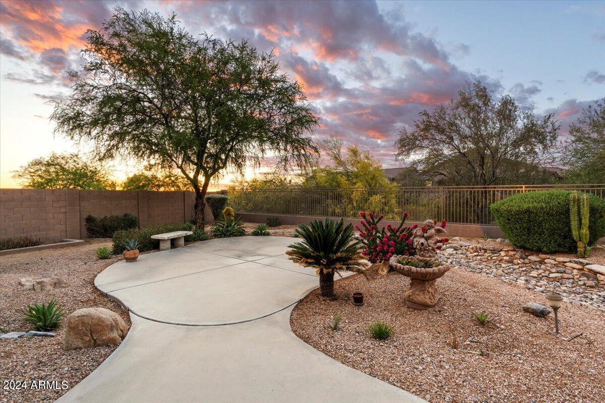 10264 E VERBENA Lane