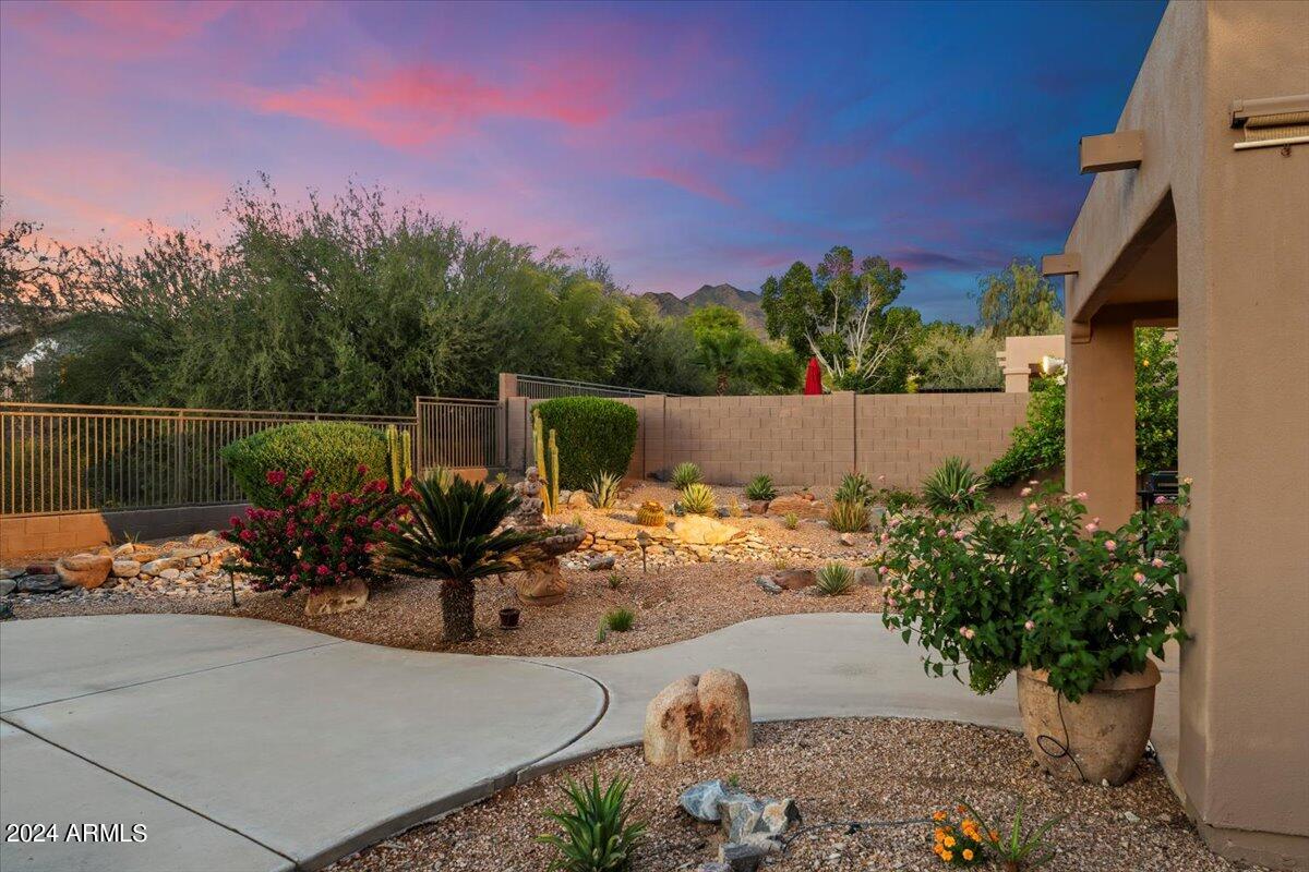 10264 E VERBENA Lane