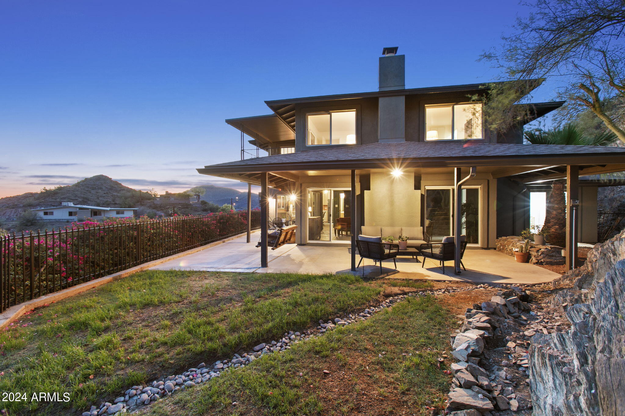 1734 E Gold Dust Avenue