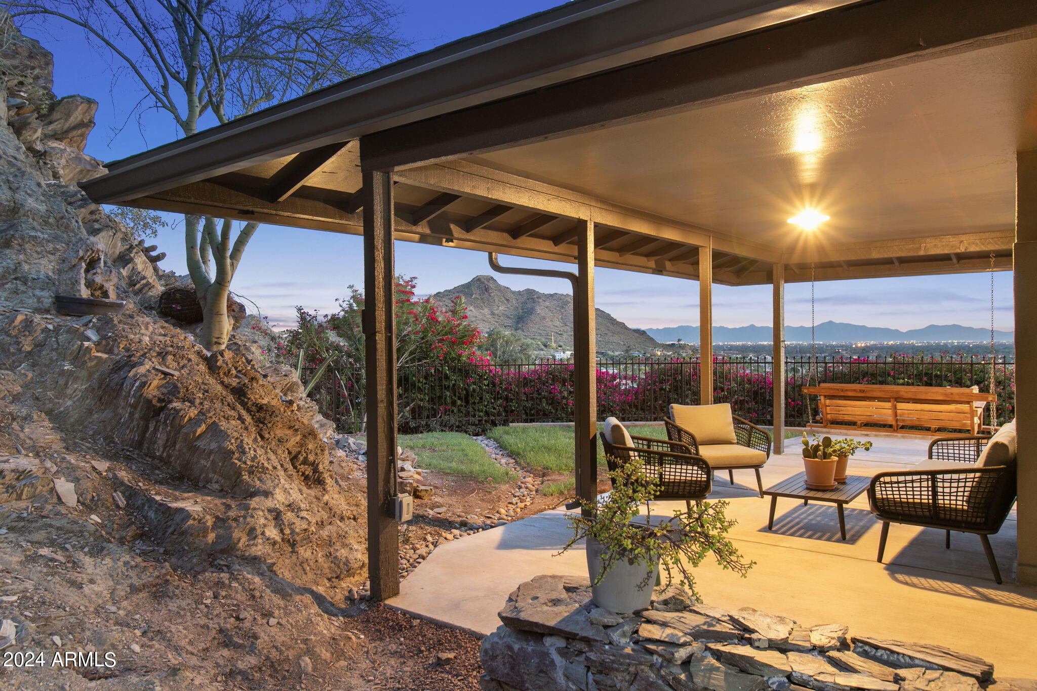 1734 E Gold Dust Avenue