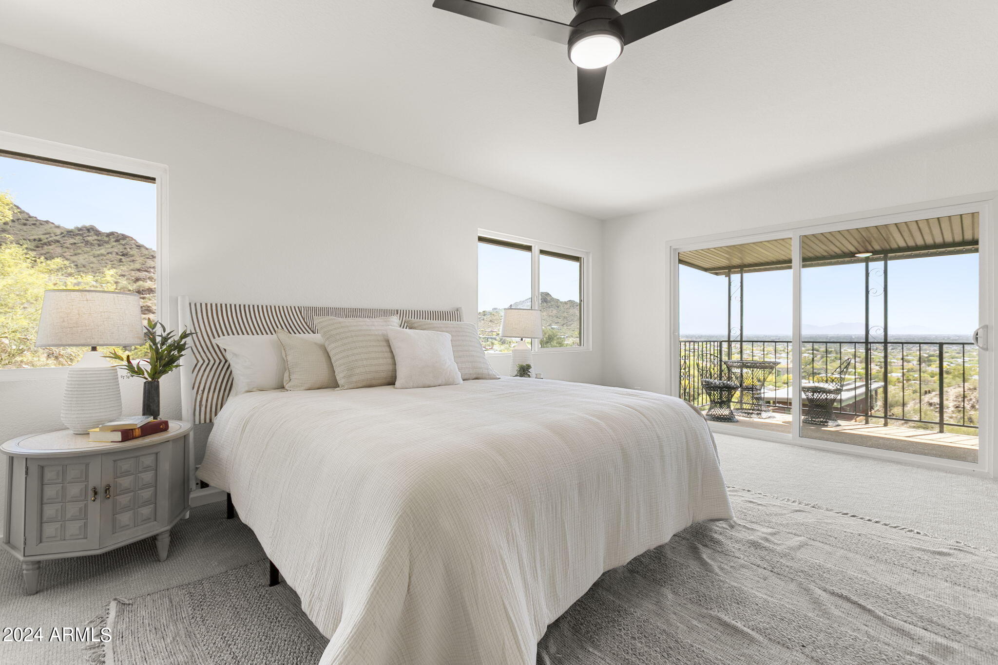 1734 E Gold Dust Avenue