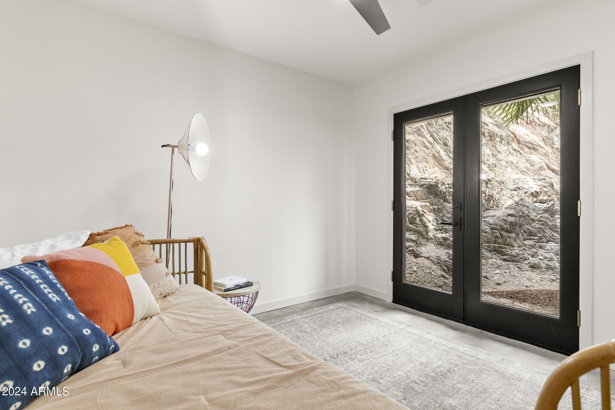 1734 E Gold Dust Avenue