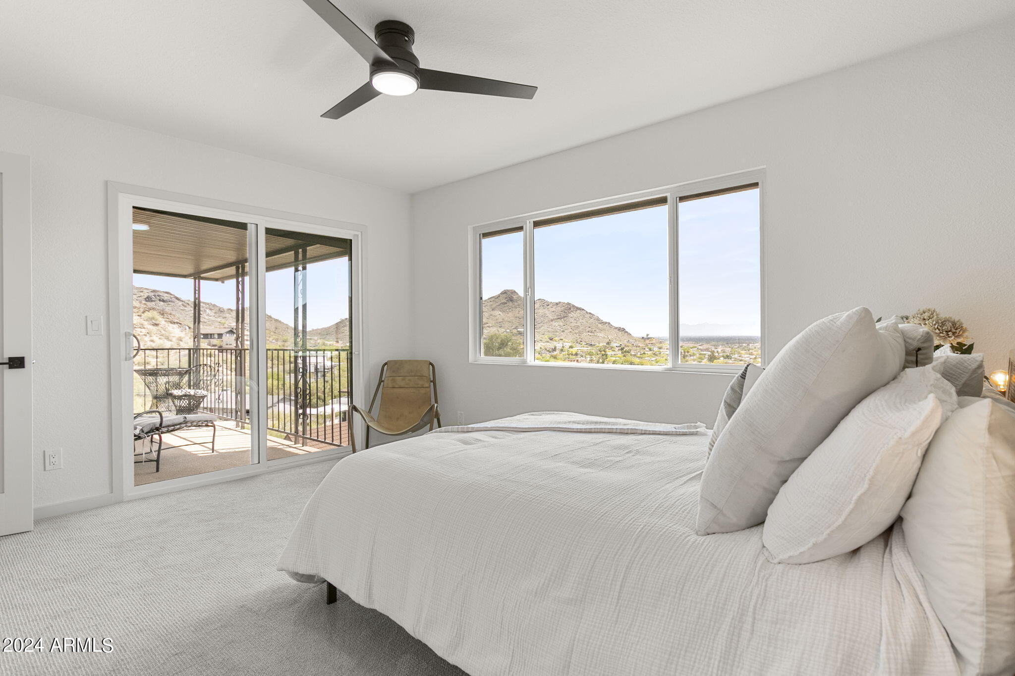 1734 E Gold Dust Avenue