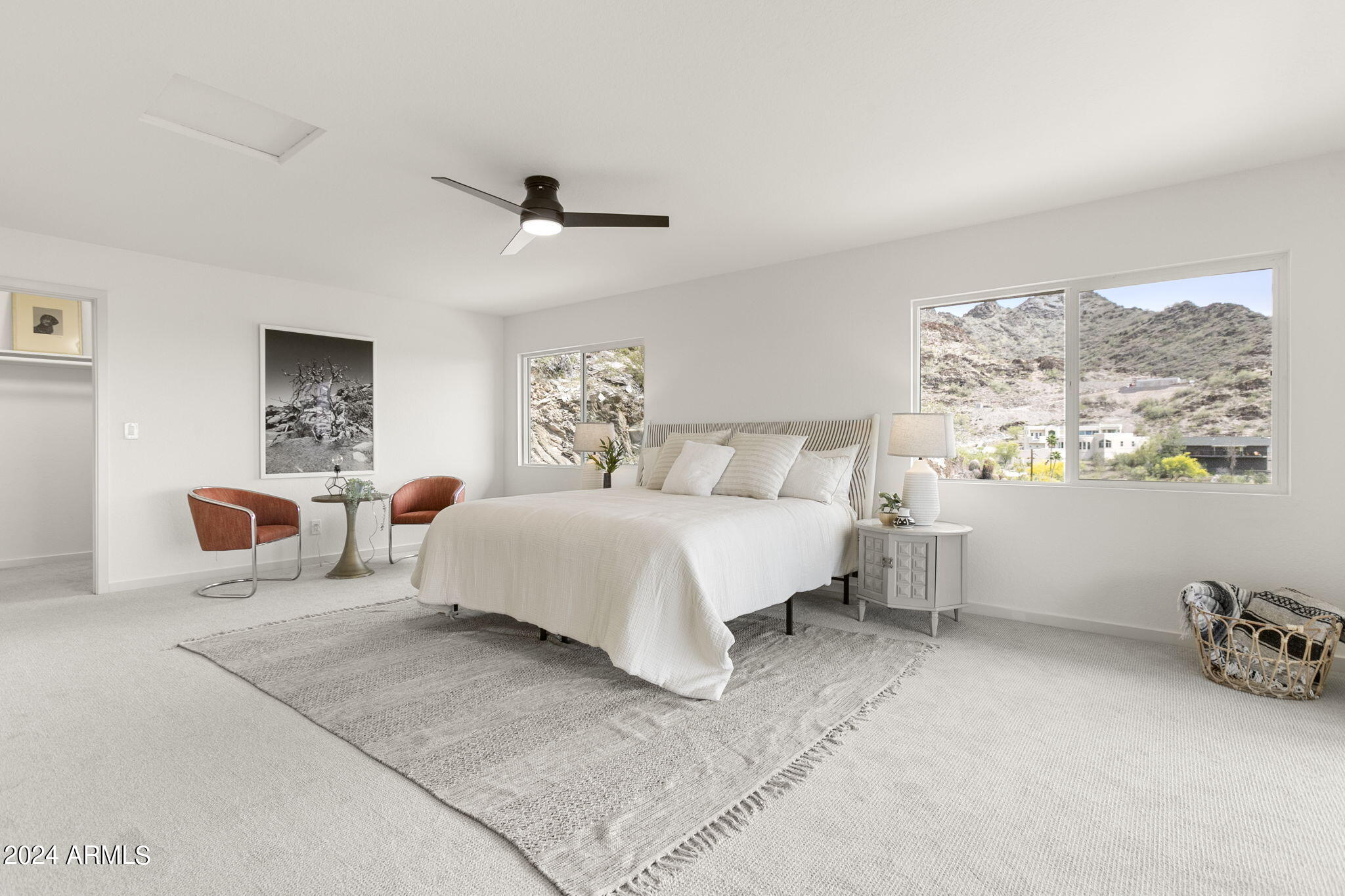 1734 E Gold Dust Avenue