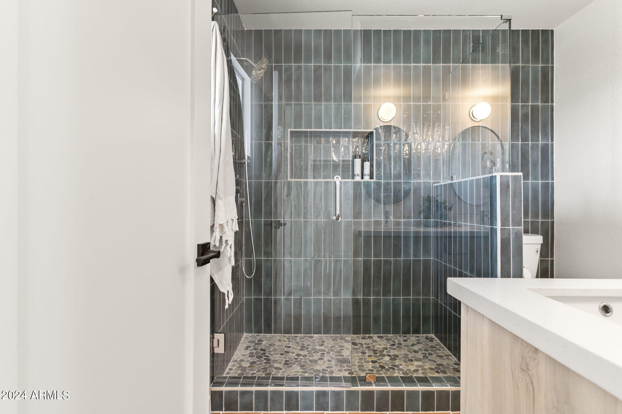 1734 E Gold Dust Avenue