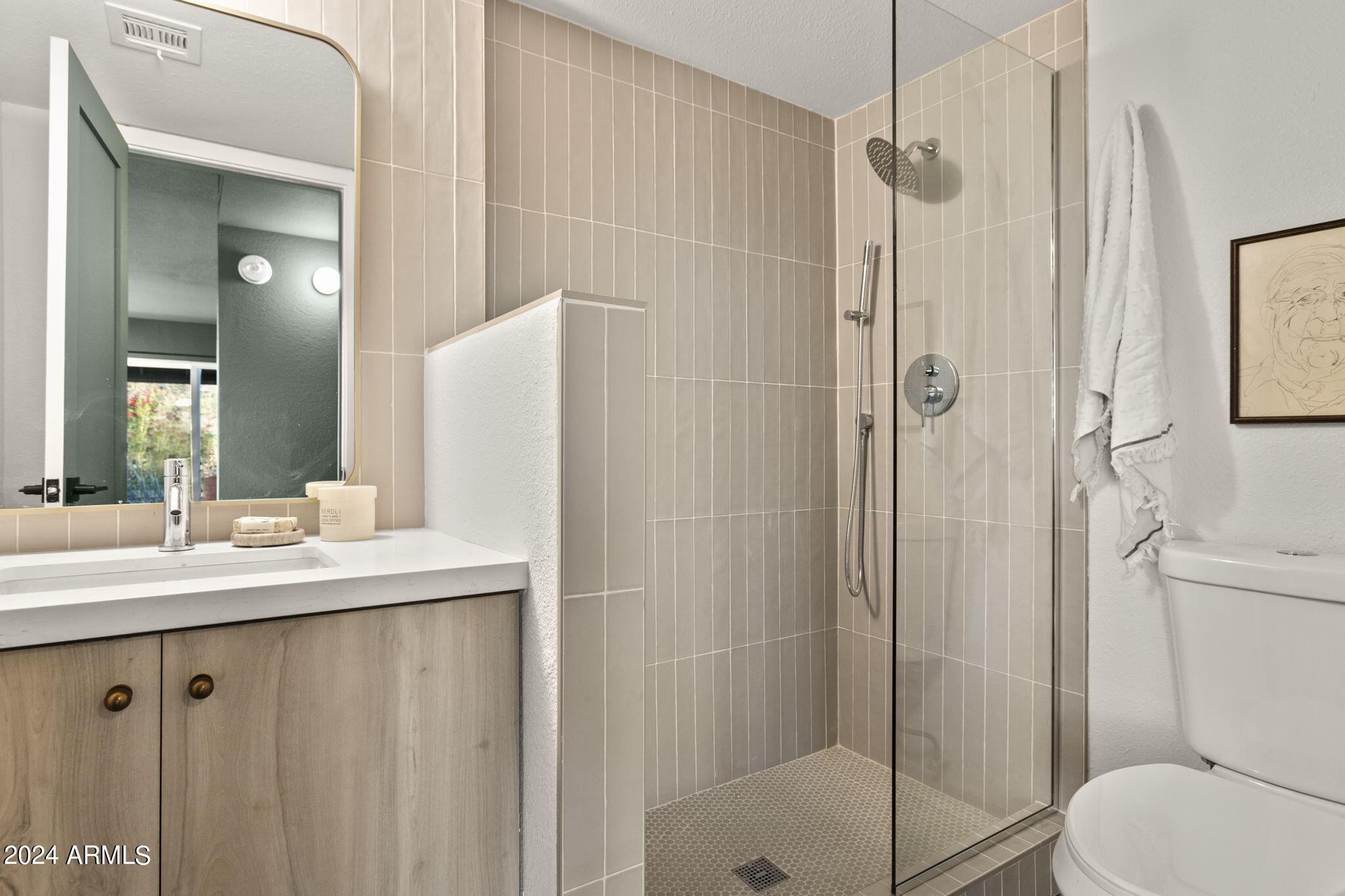 1734 E Gold Dust Avenue