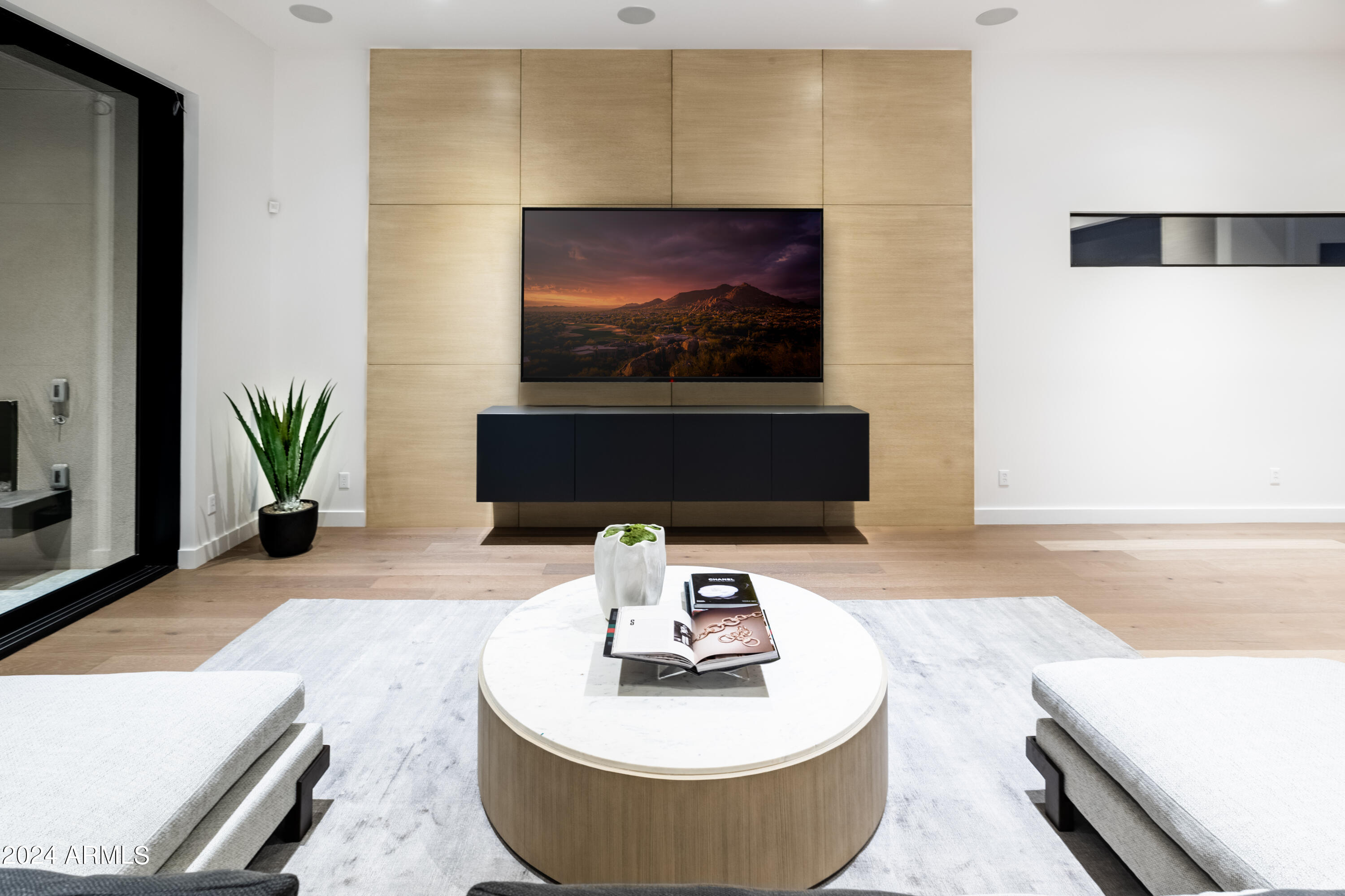 6143 E ALTA HACIENDA Drive