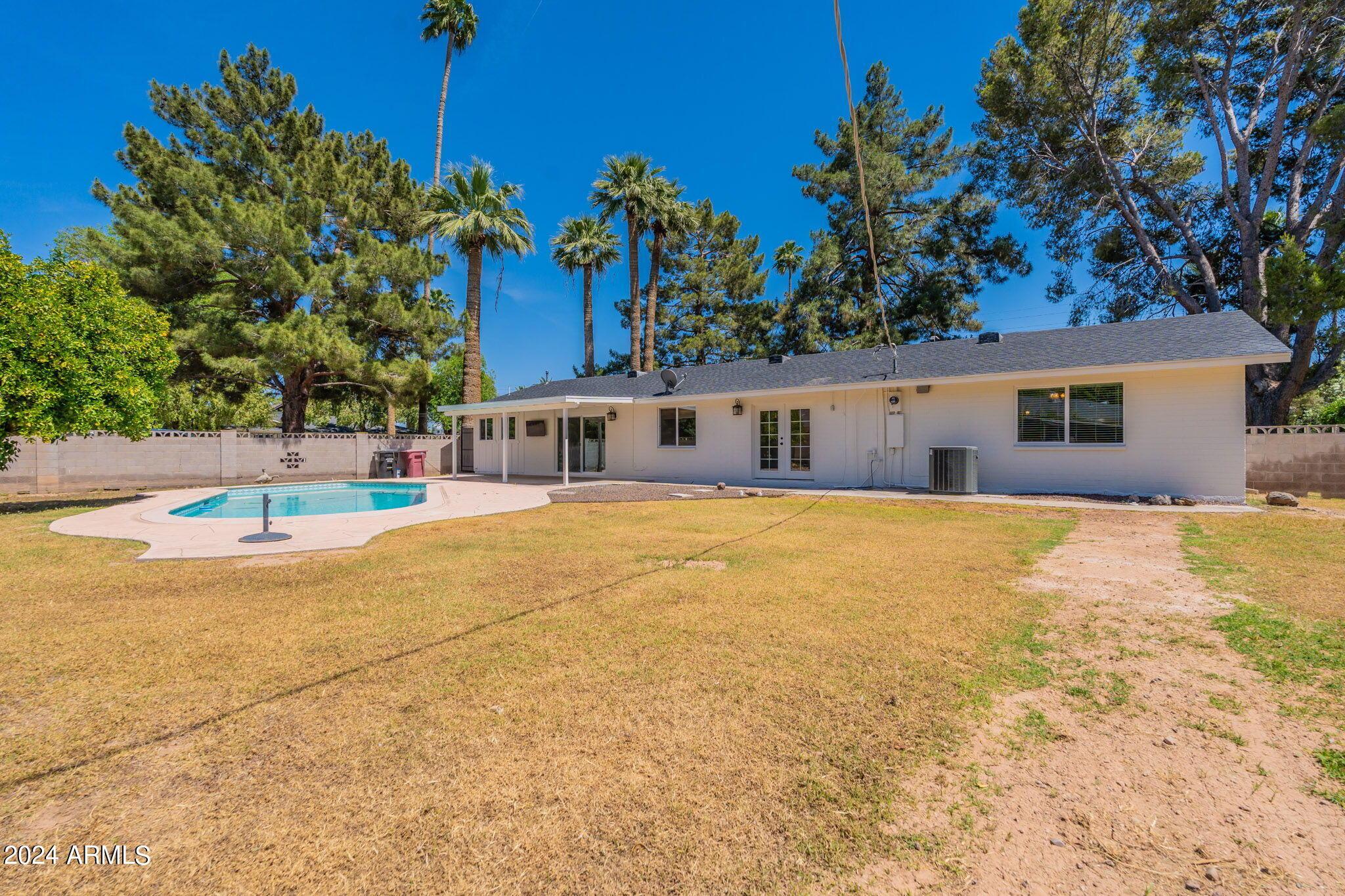 6438 E CALLE REDONDO --