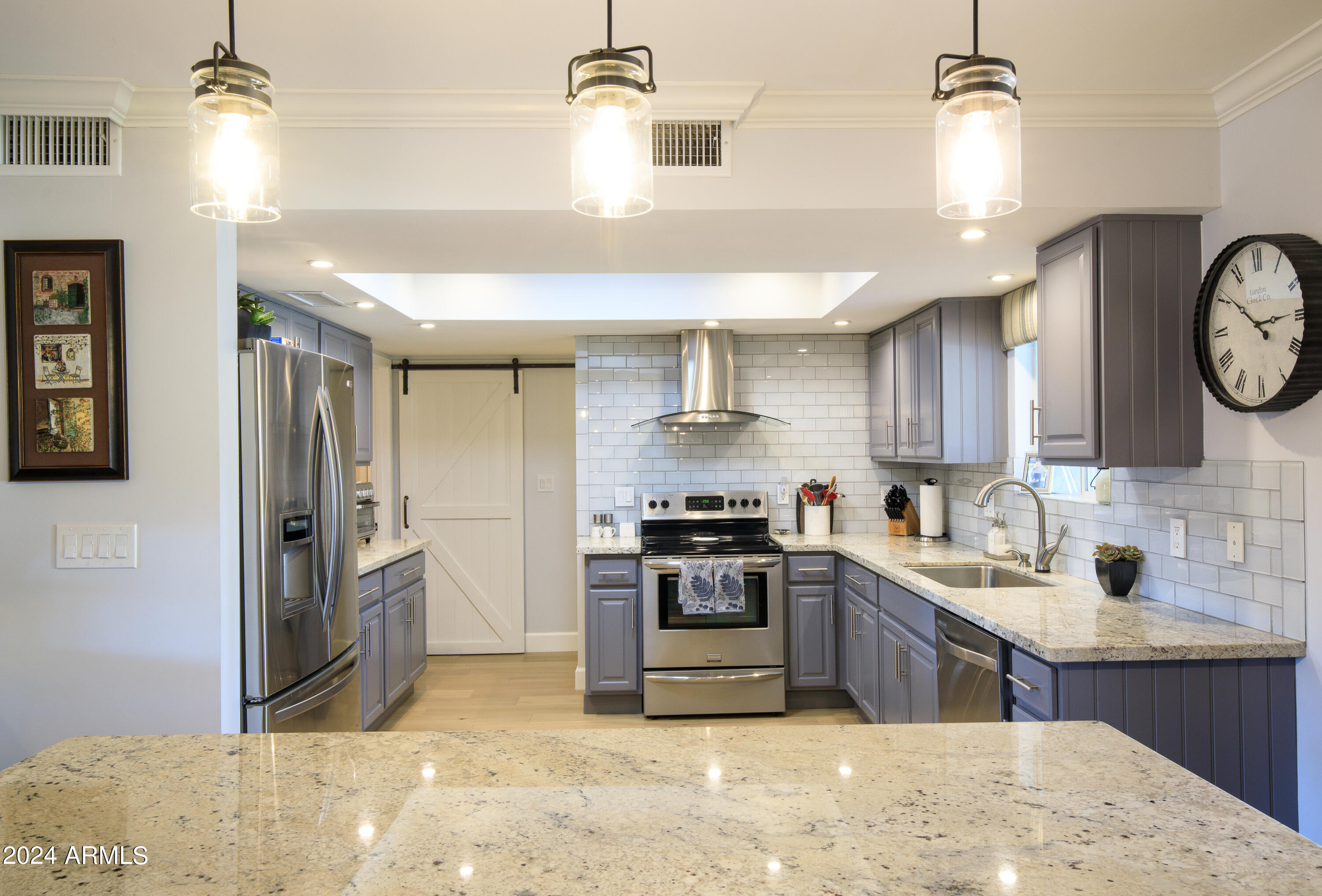 3033 N 49TH Court