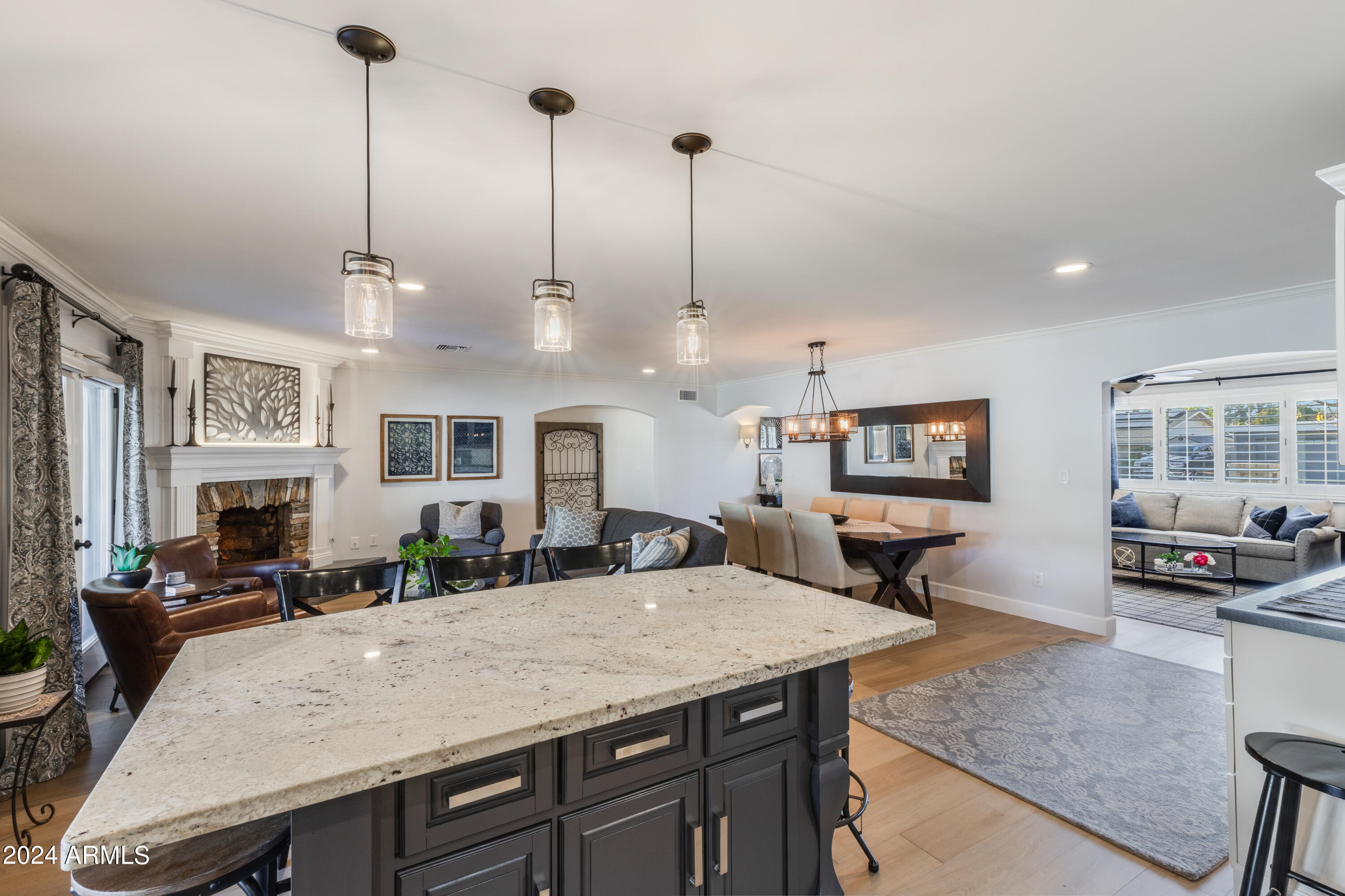3033 N 49TH Court