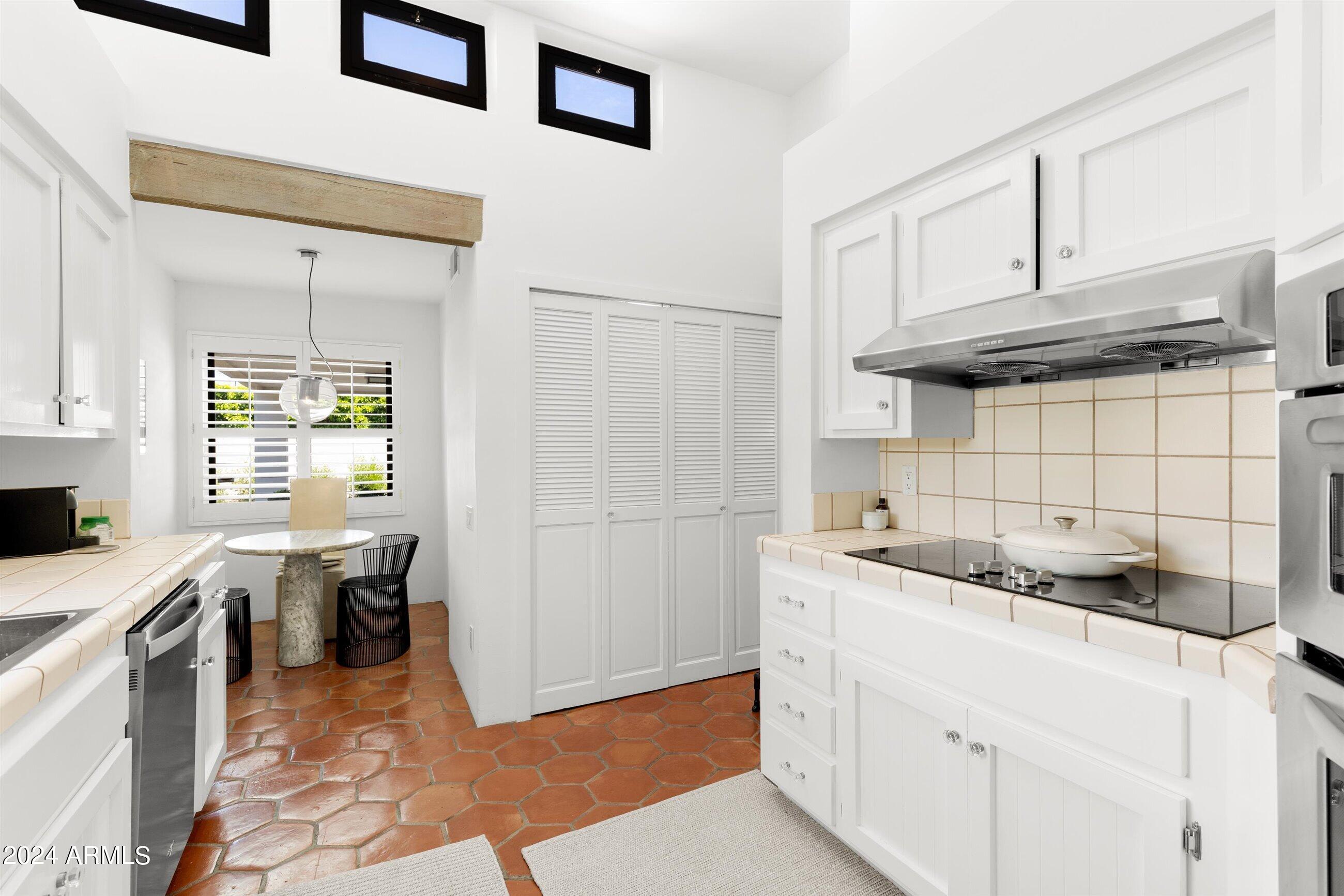 5101 N CASA BLANCA, 224