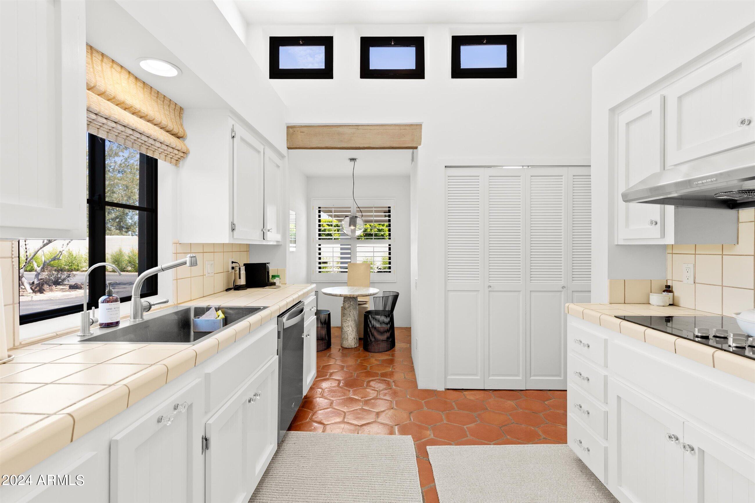 5101 N CASA BLANCA, 224