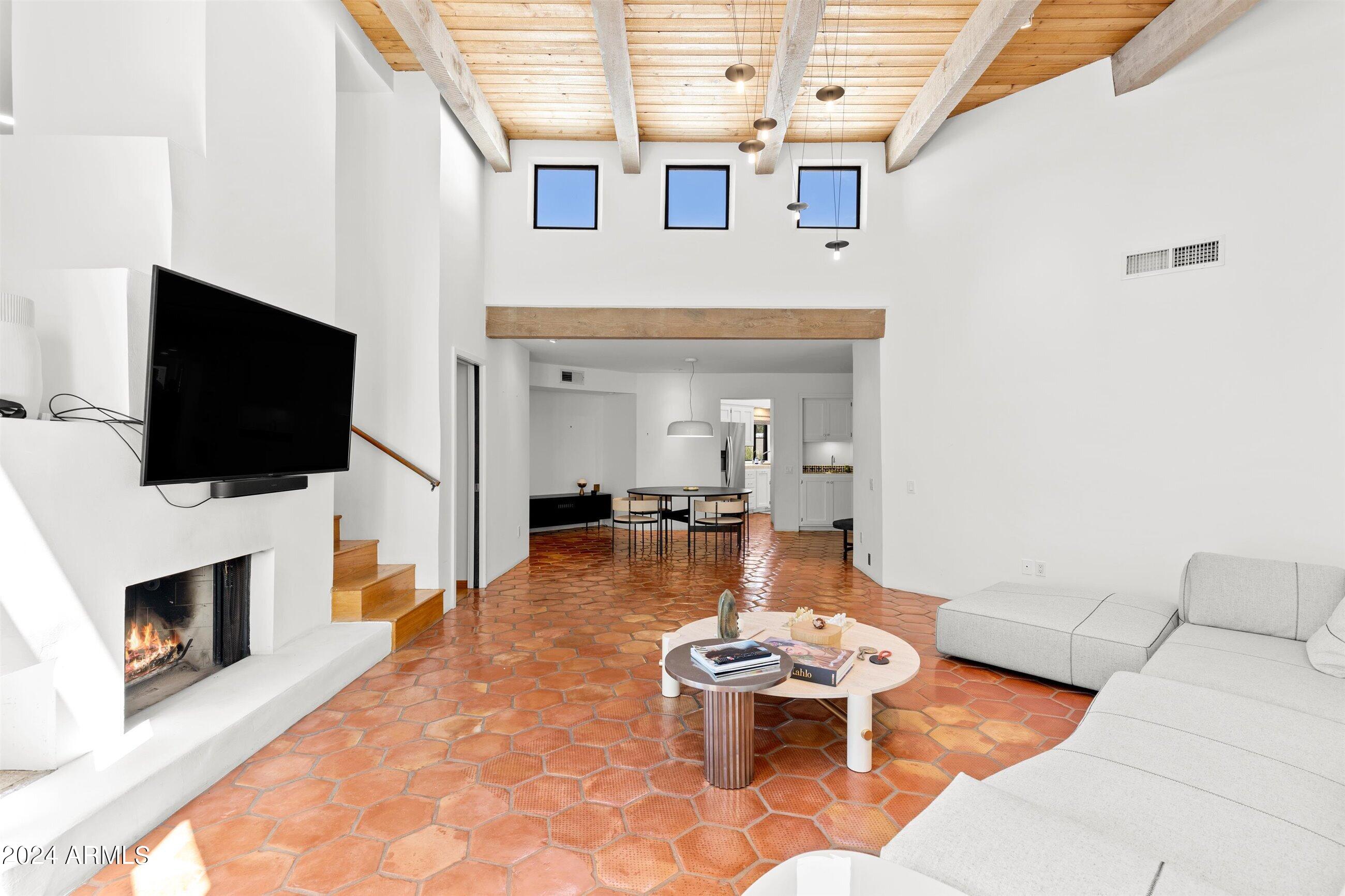 5101 N CASA BLANCA, 224