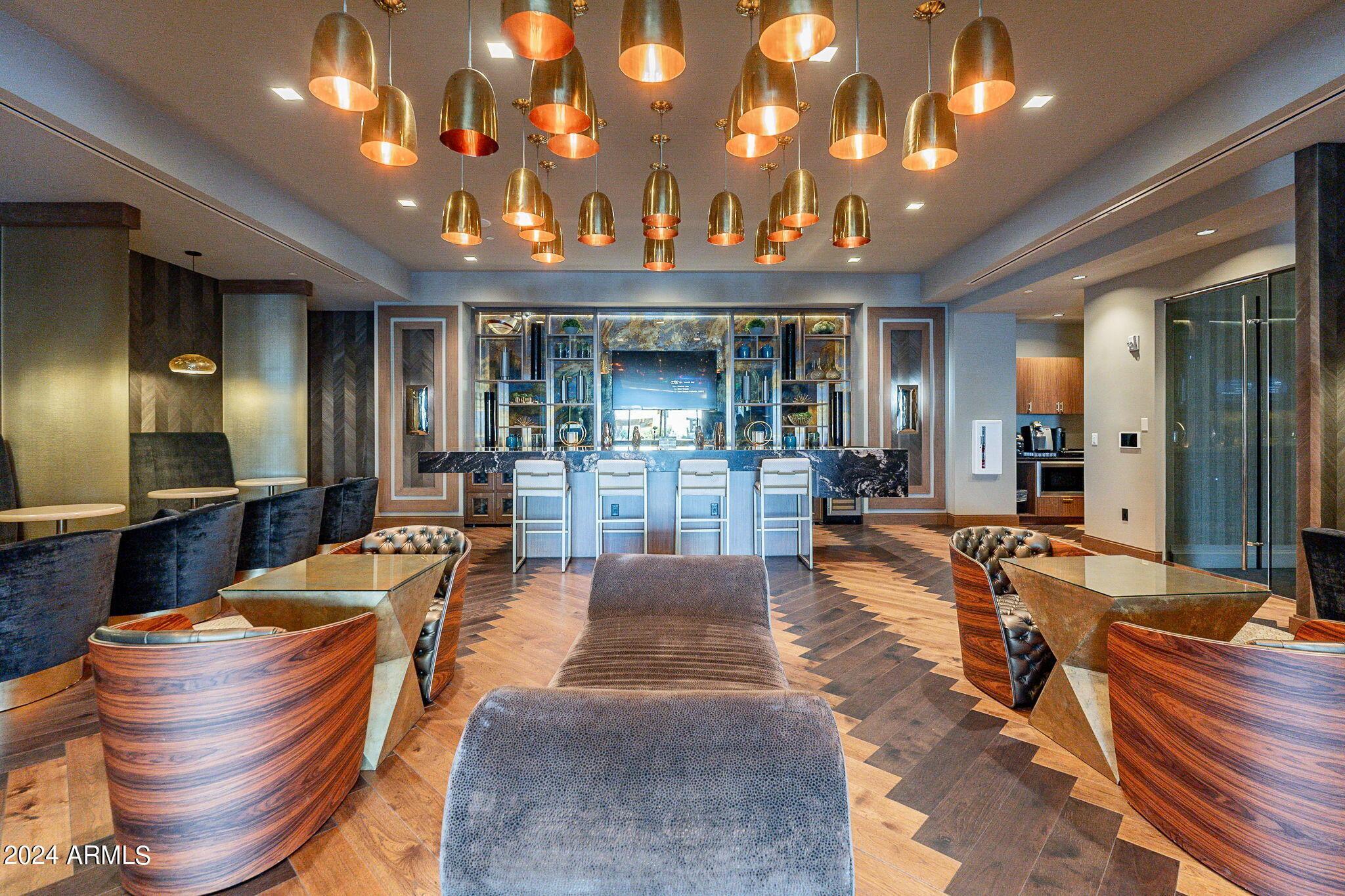 4422 N 75th Street Unit 5011