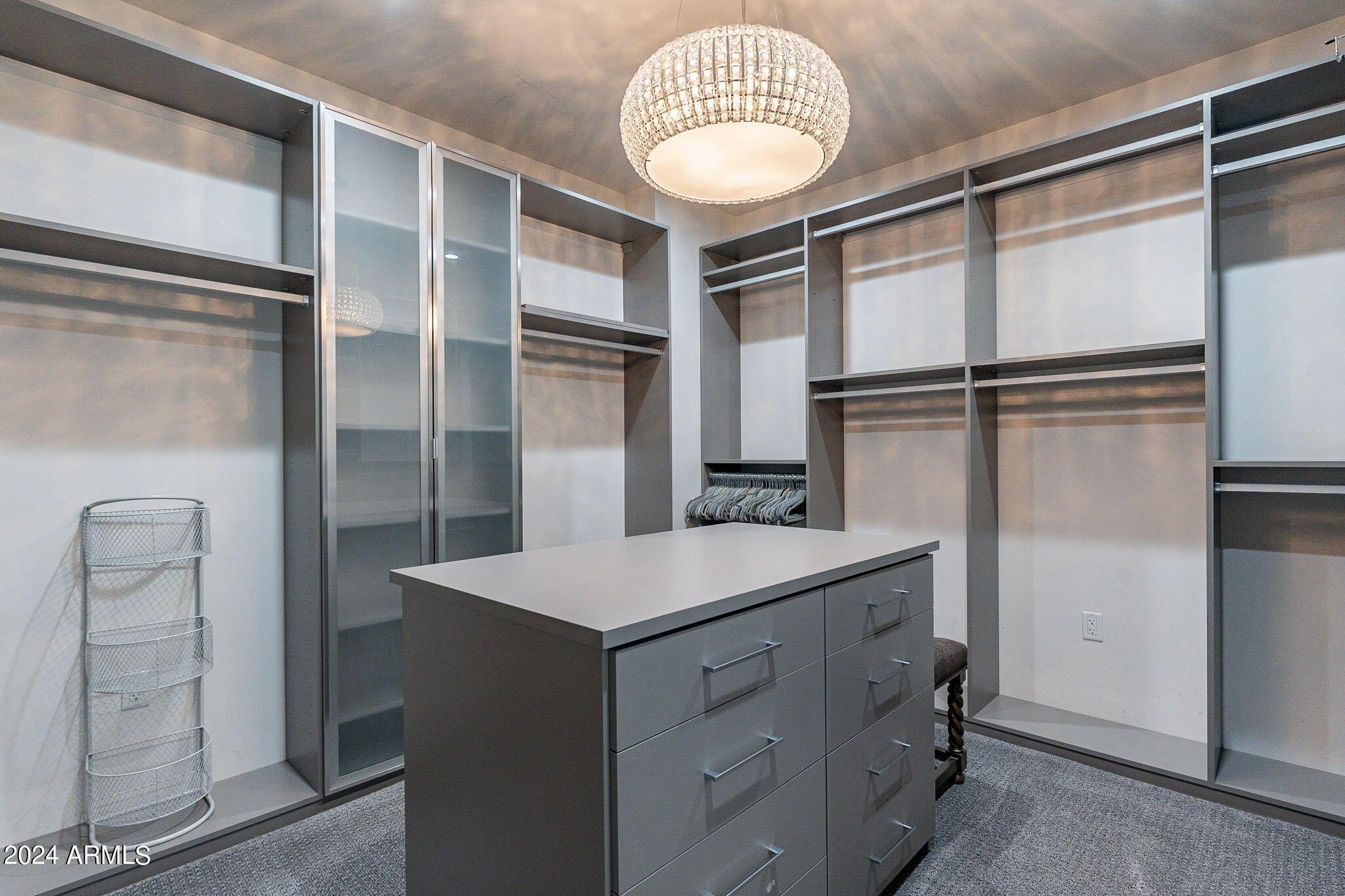 4422 N 75th Street Unit 5011