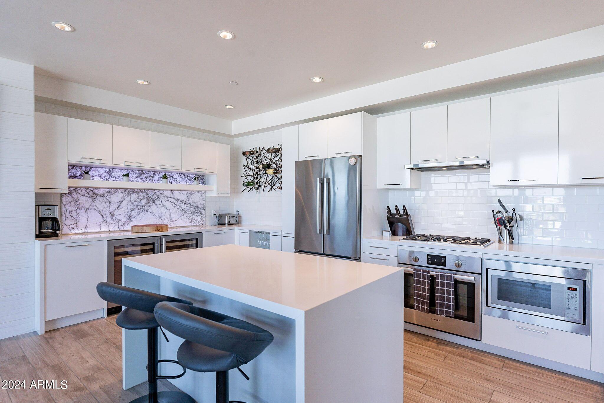 4422 N 75th Street Unit 5011