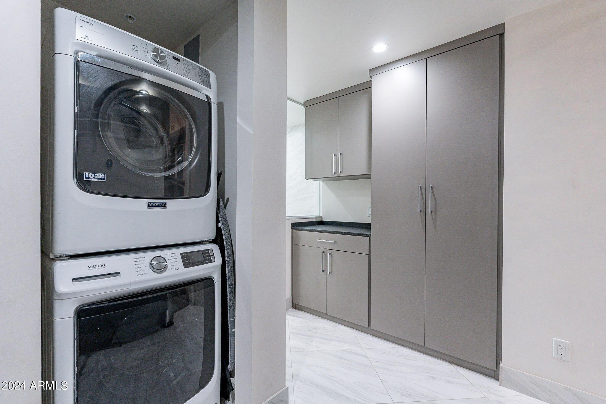 4422 N 75th Street Unit 5011