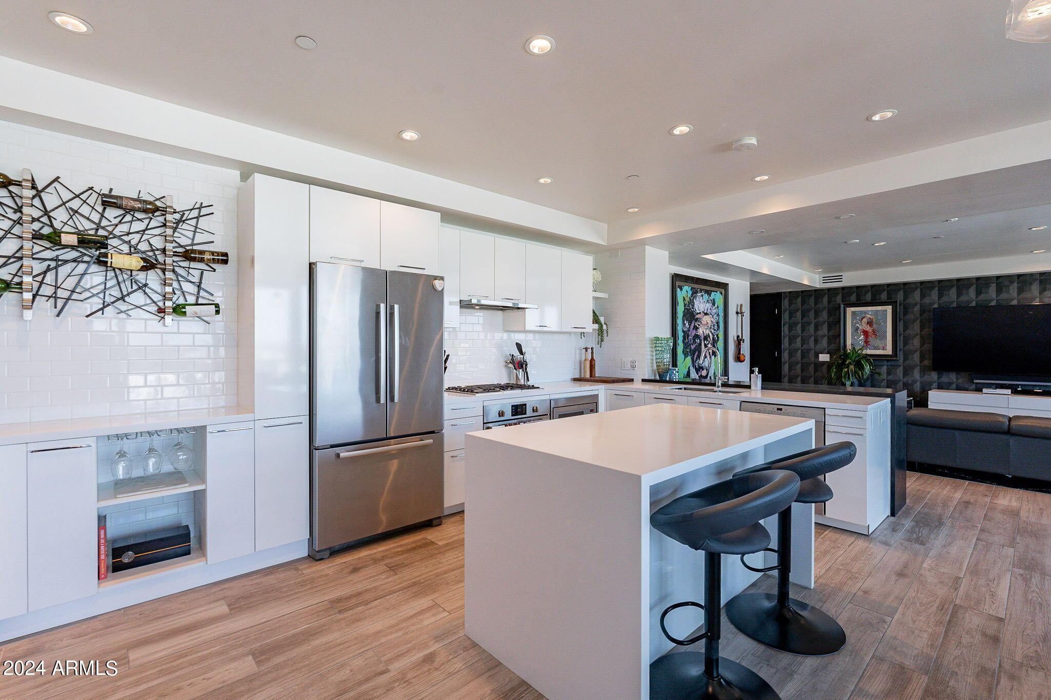 4422 N 75th Street Unit 5011