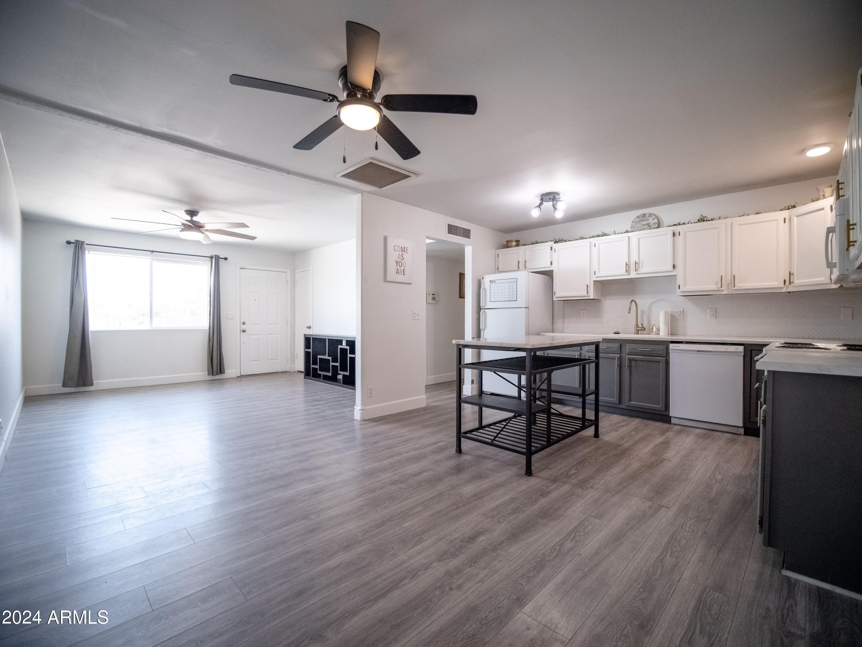 1011 W MCLELLAN Road