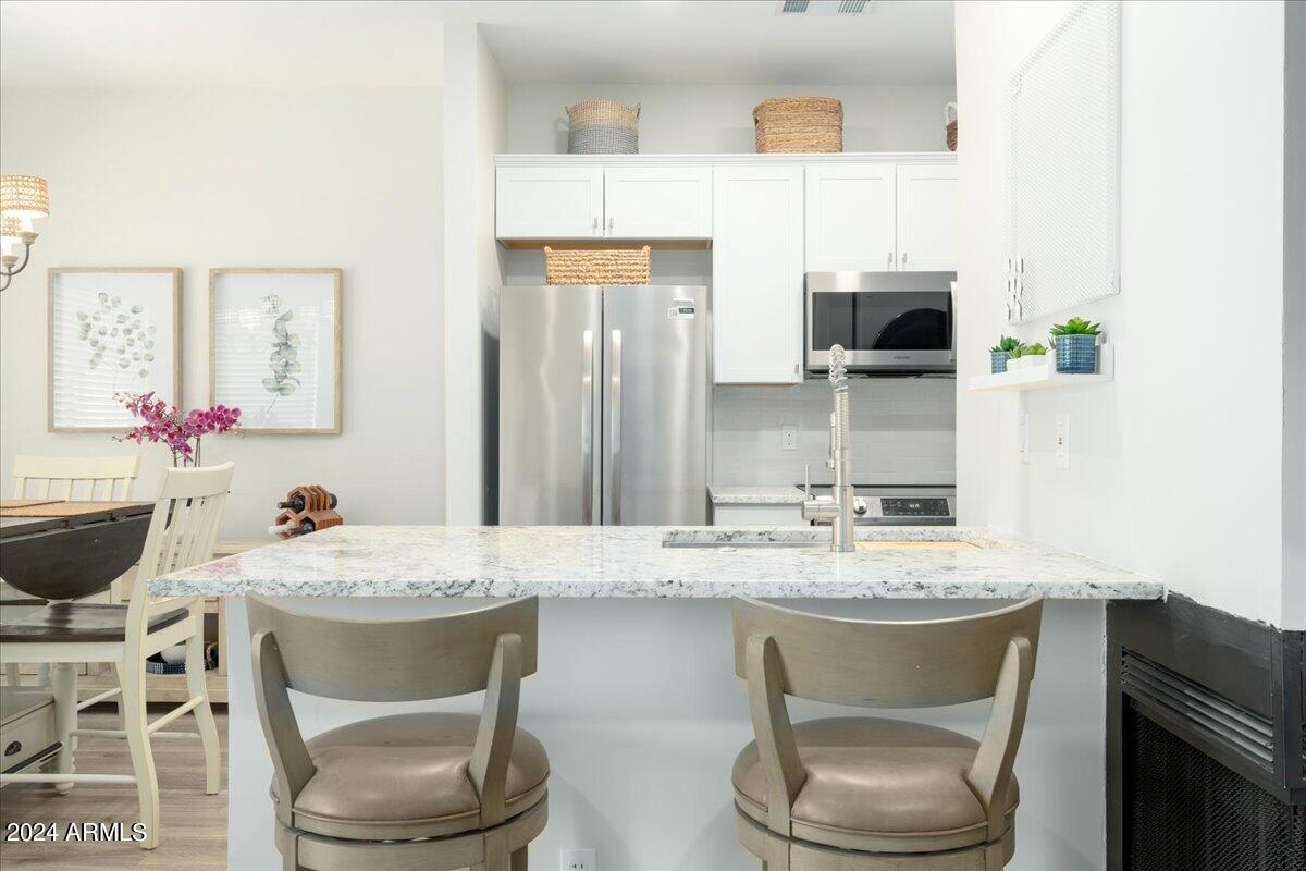 9711 E MOUNTAIN VIEW Road # 2504