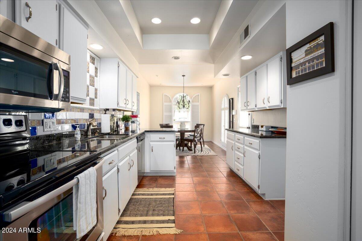 4318 N 29TH Place