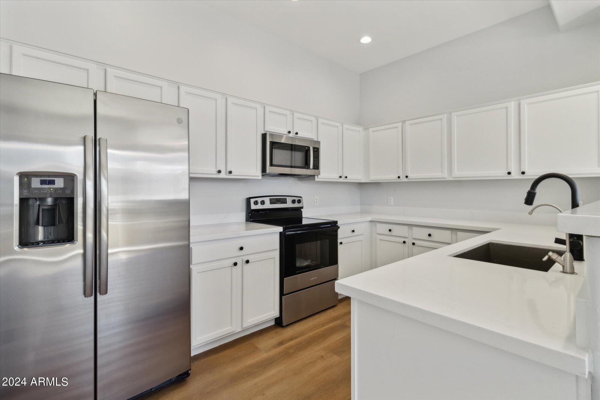 16420 N THOMPSON PEAK Parkway # 2090