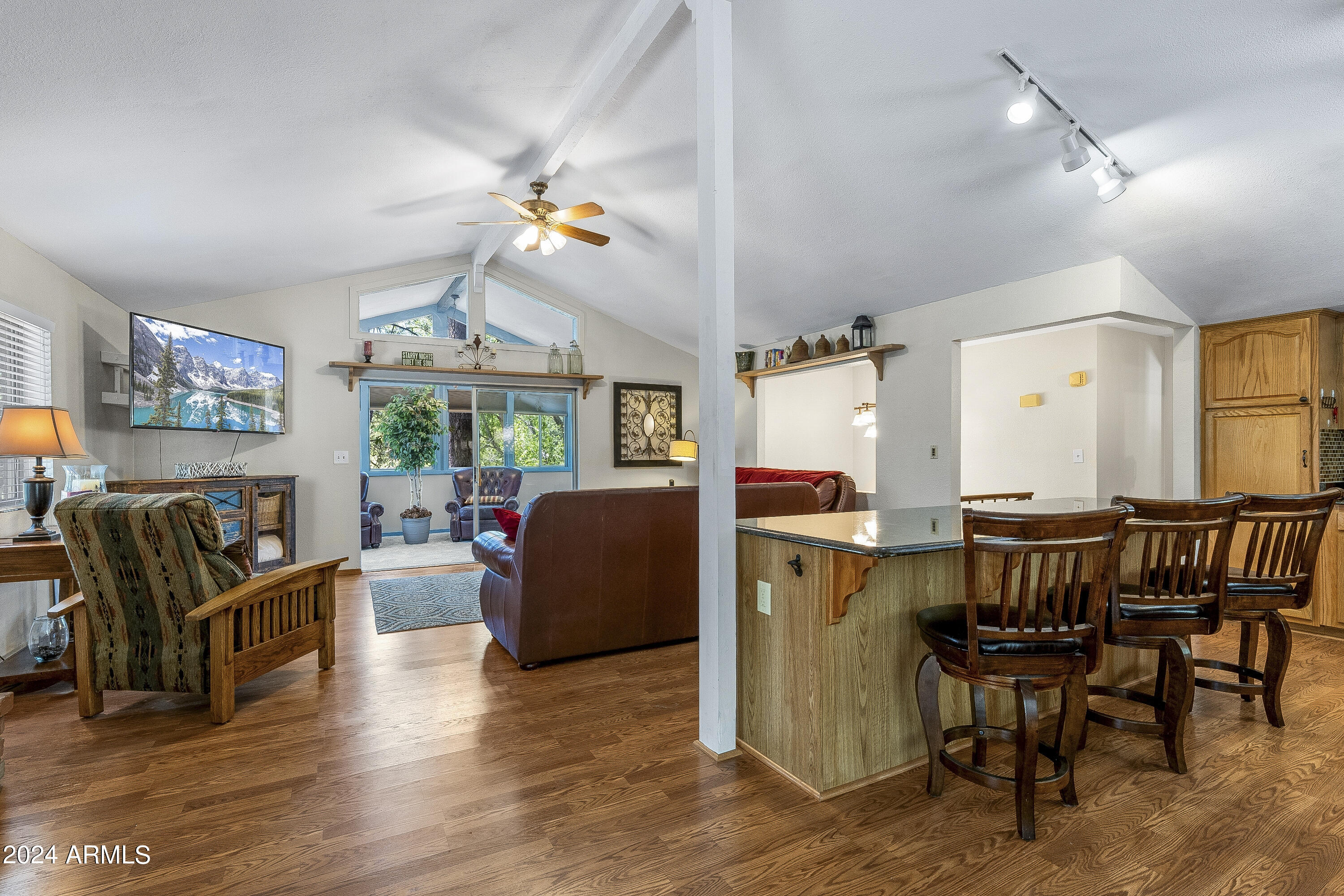 1782 N EDGEWOOD Street