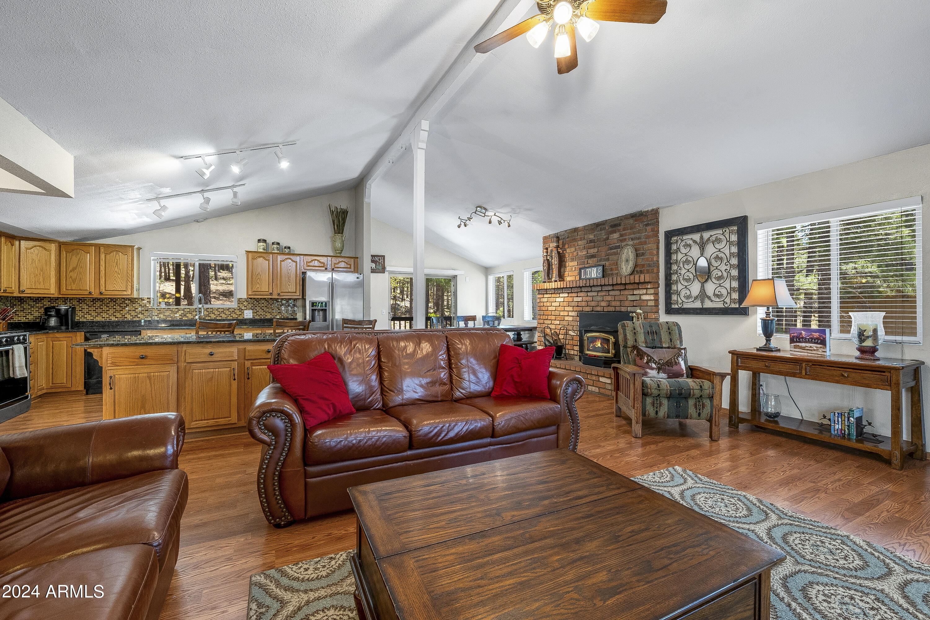 1782 N EDGEWOOD Street