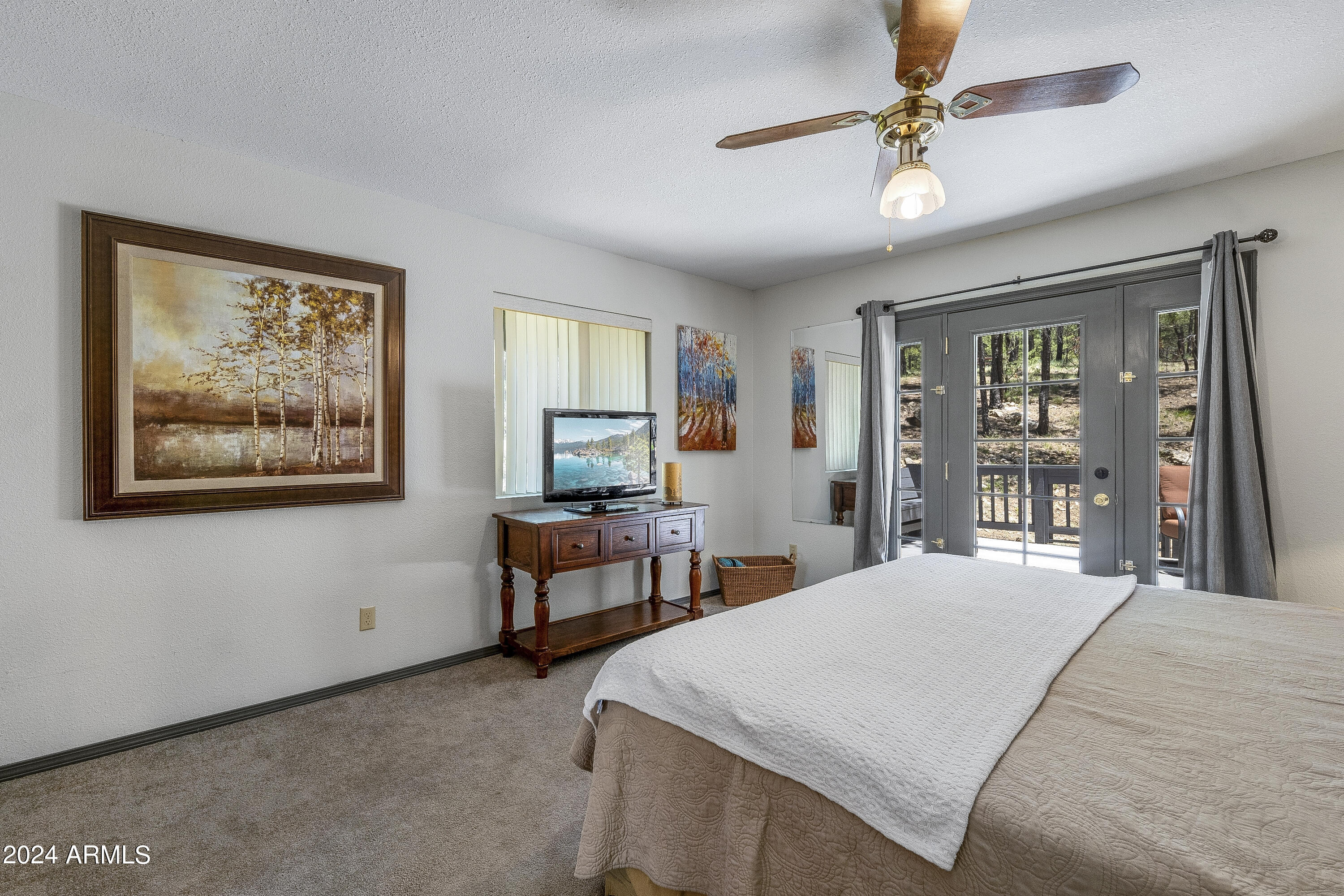 1782 N EDGEWOOD Street