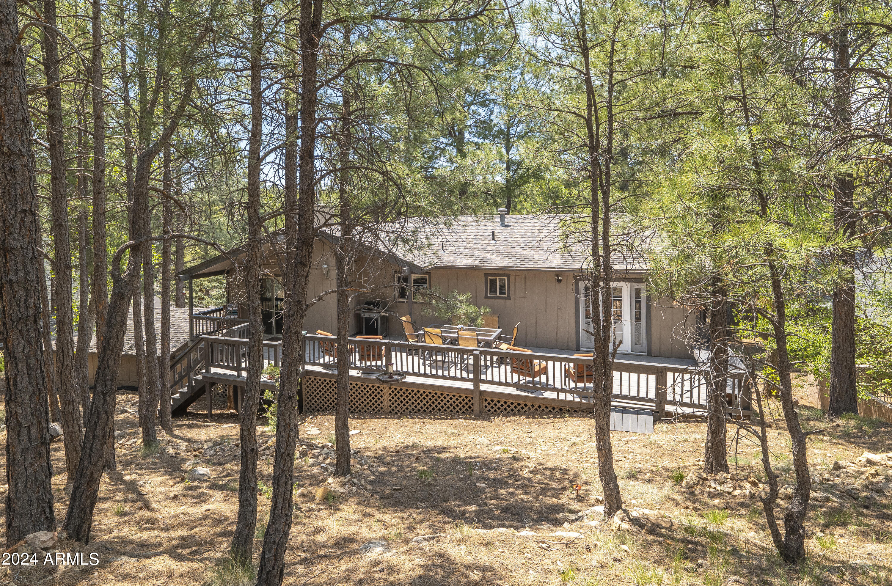 1782 N EDGEWOOD Street