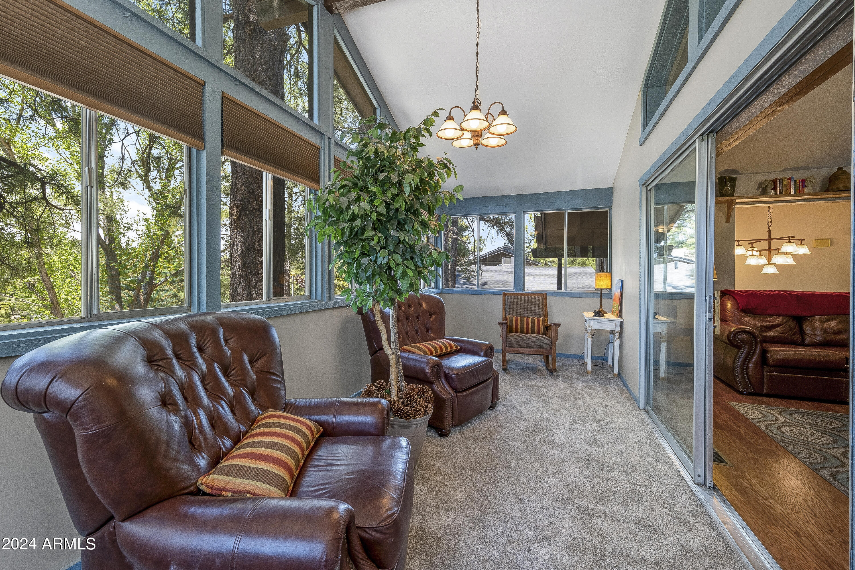 1782 N EDGEWOOD Street