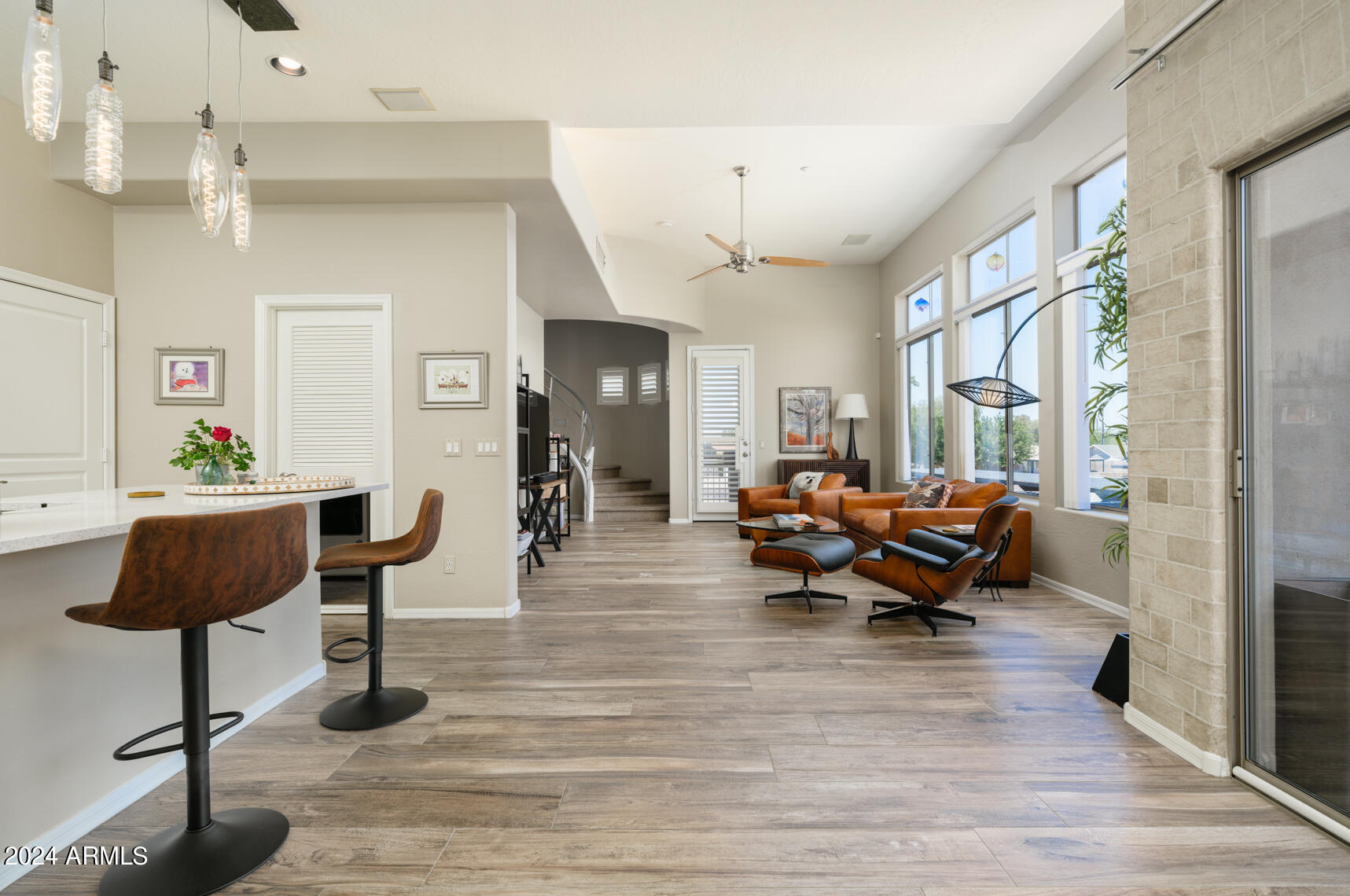 2019 E CAMPBELL Avenue, 108