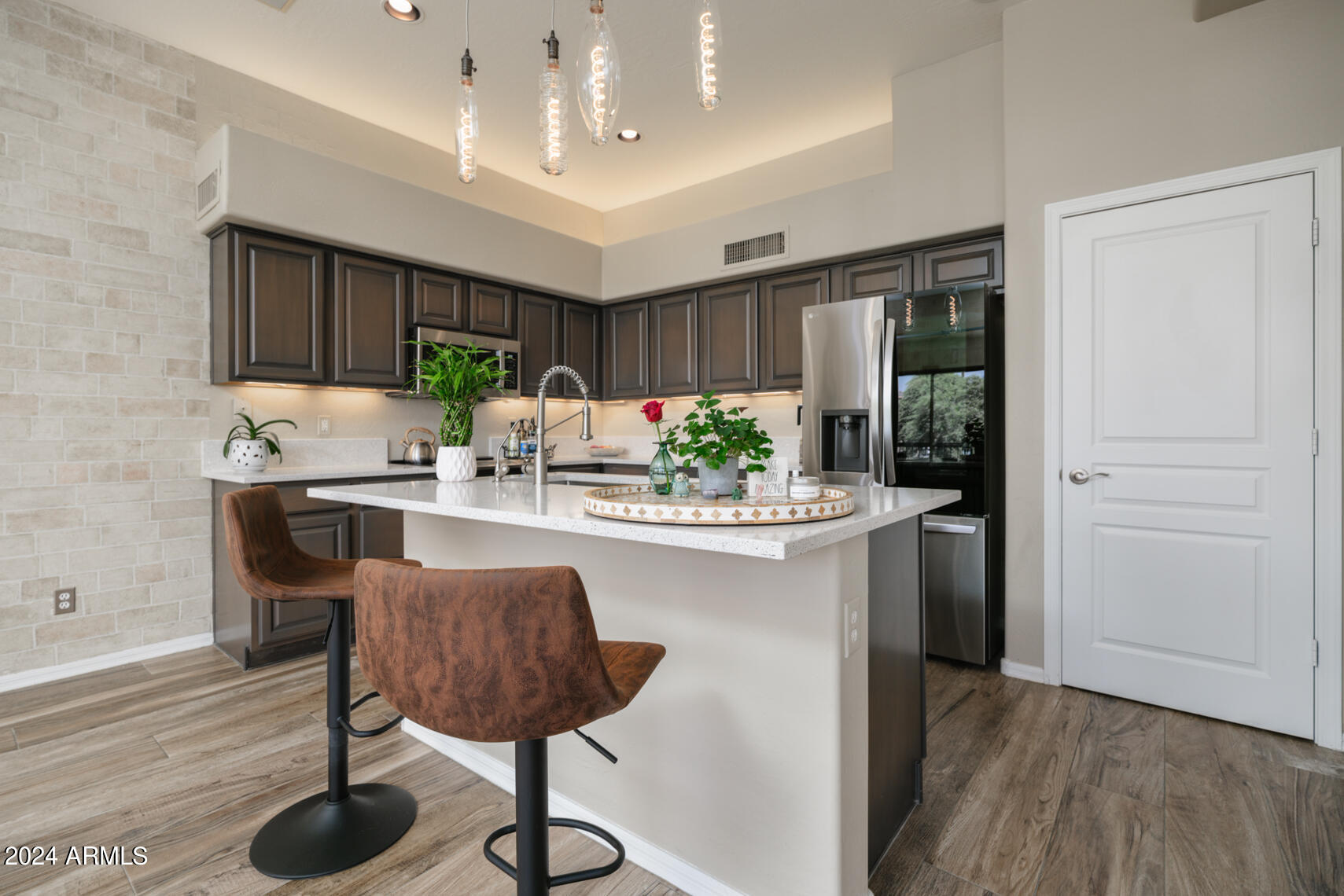 2019 E CAMPBELL Avenue, 108