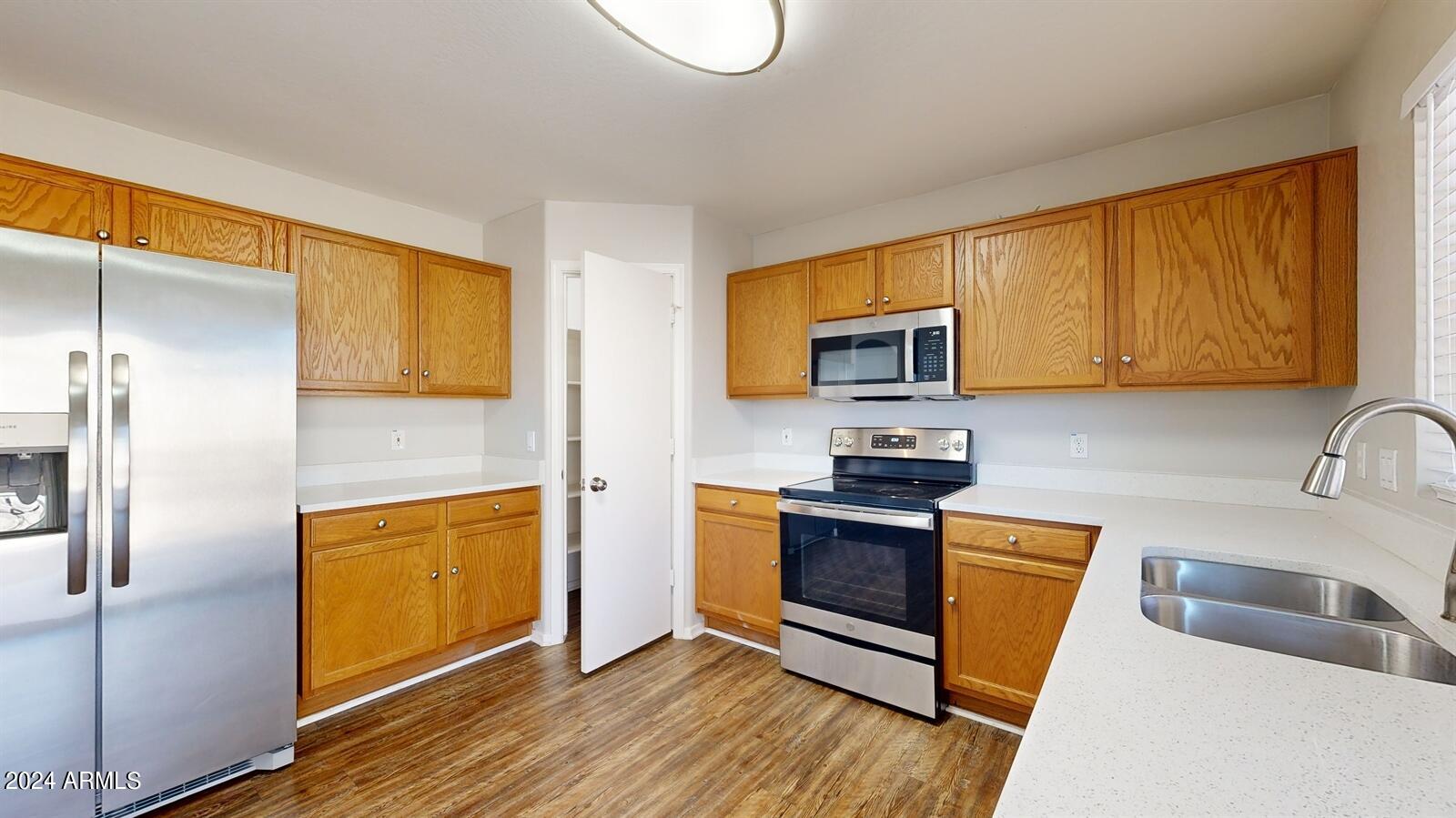 12056 W WINDROSE Drive