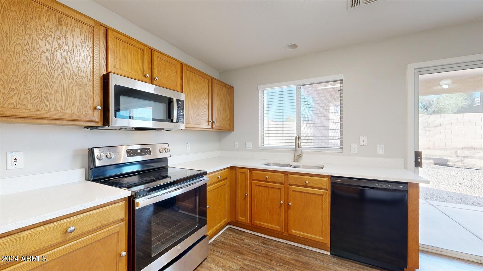 12056 W WINDROSE Drive