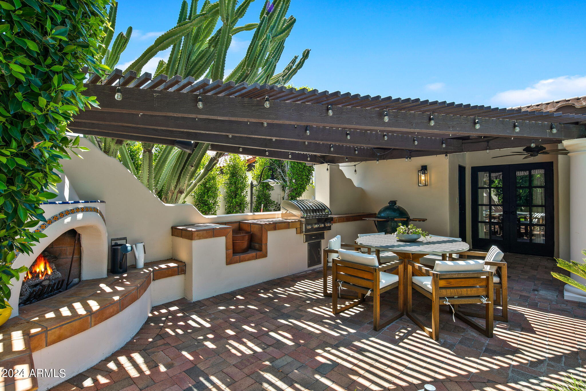 9836 E Topaz Drive