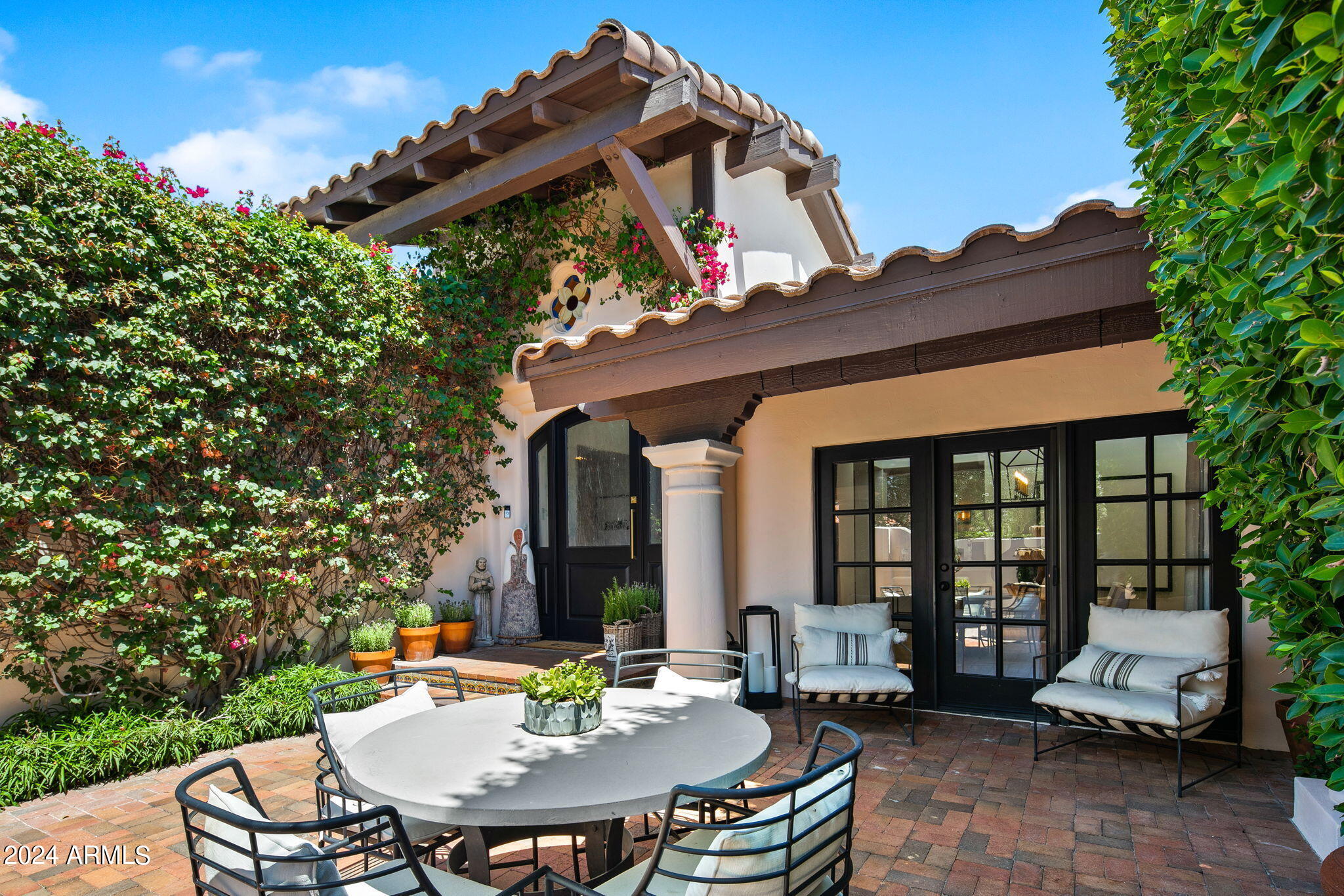 9836 E Topaz Drive