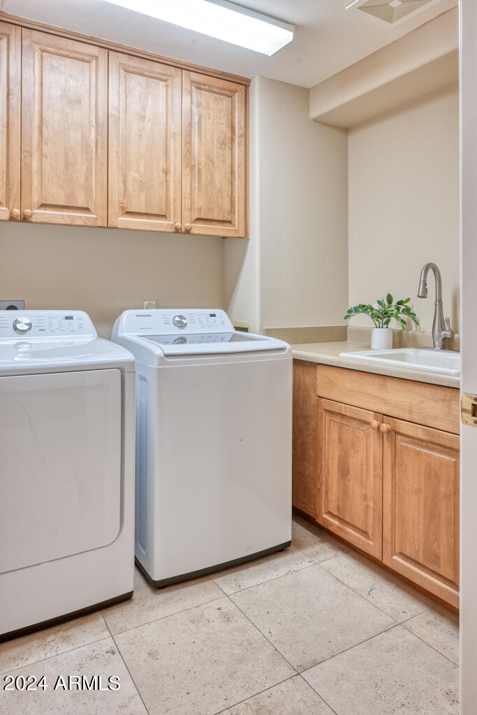 2402 E ESPLANADE Lane # 201